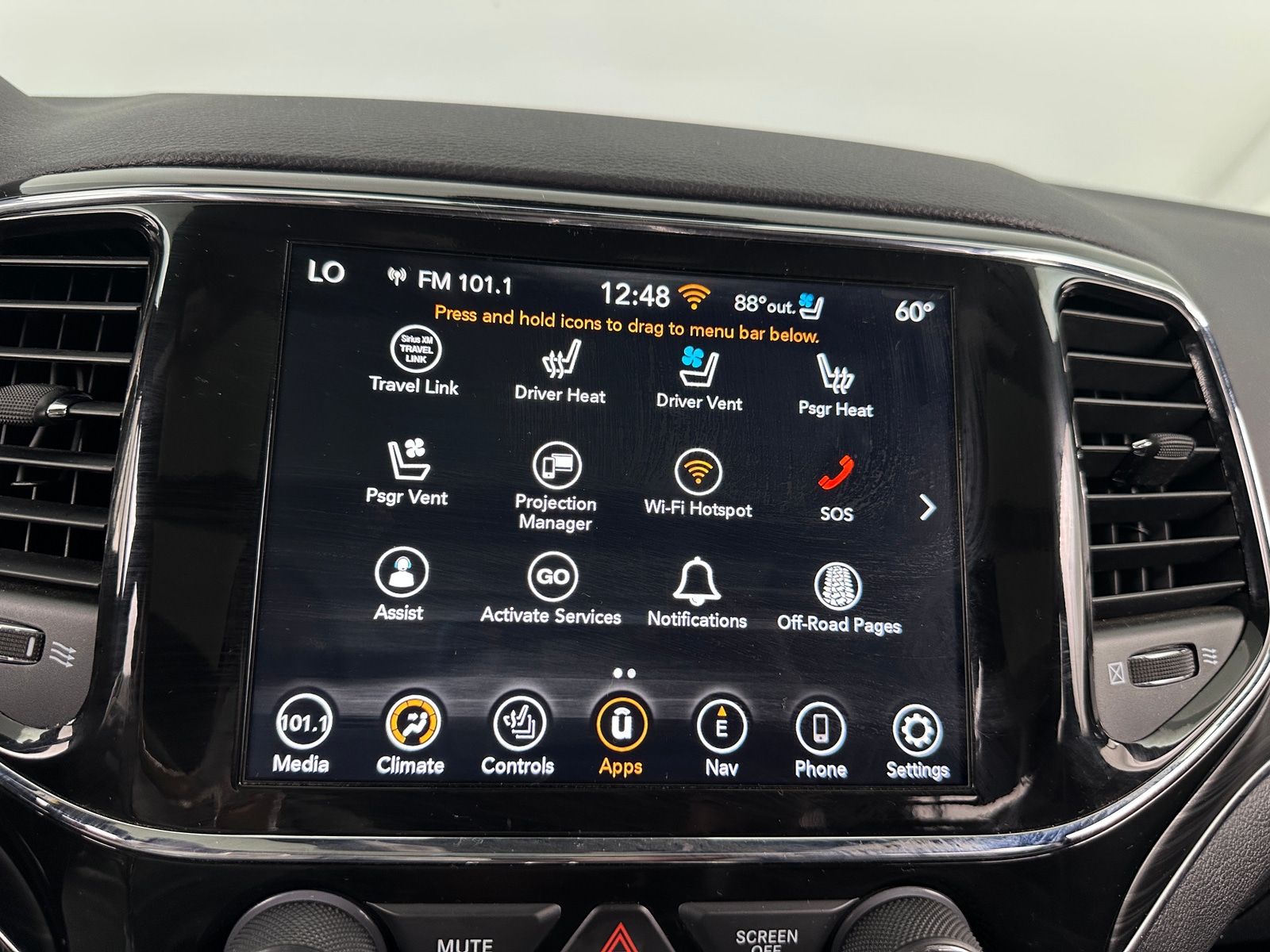 Thumbnail: 2021 Jeep Grand Cherokee - 3