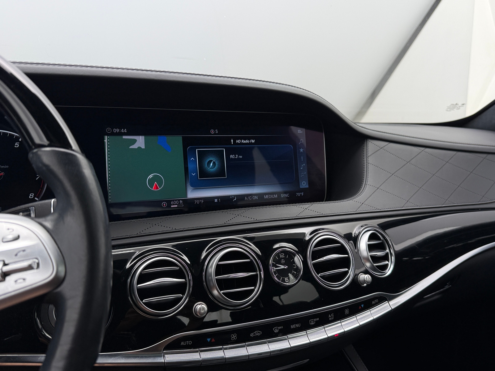 Thumbnail: 2018 Mercedes-Benz S-Class - 3