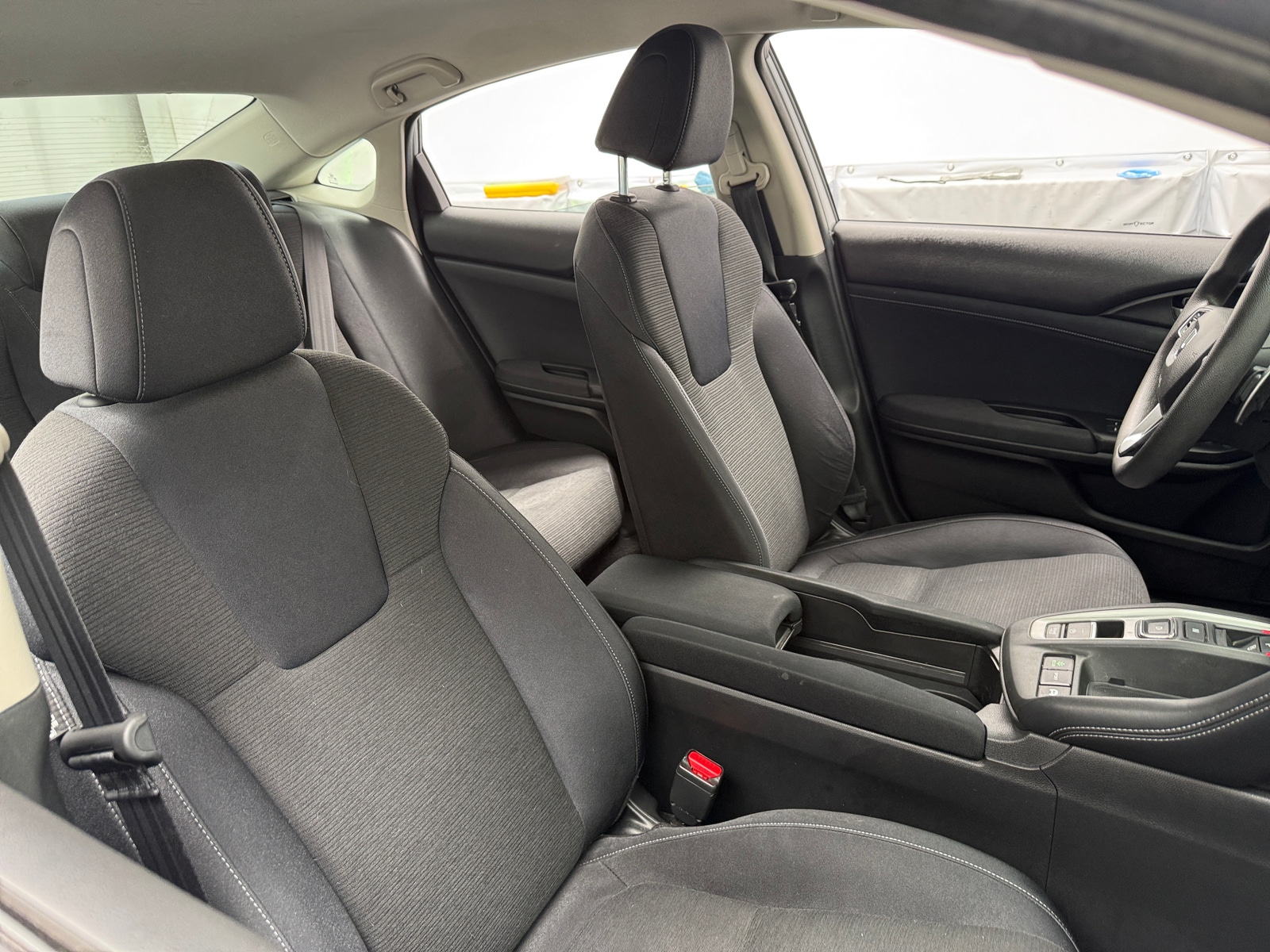 Thumbnail: 2019 Honda Insight - 2