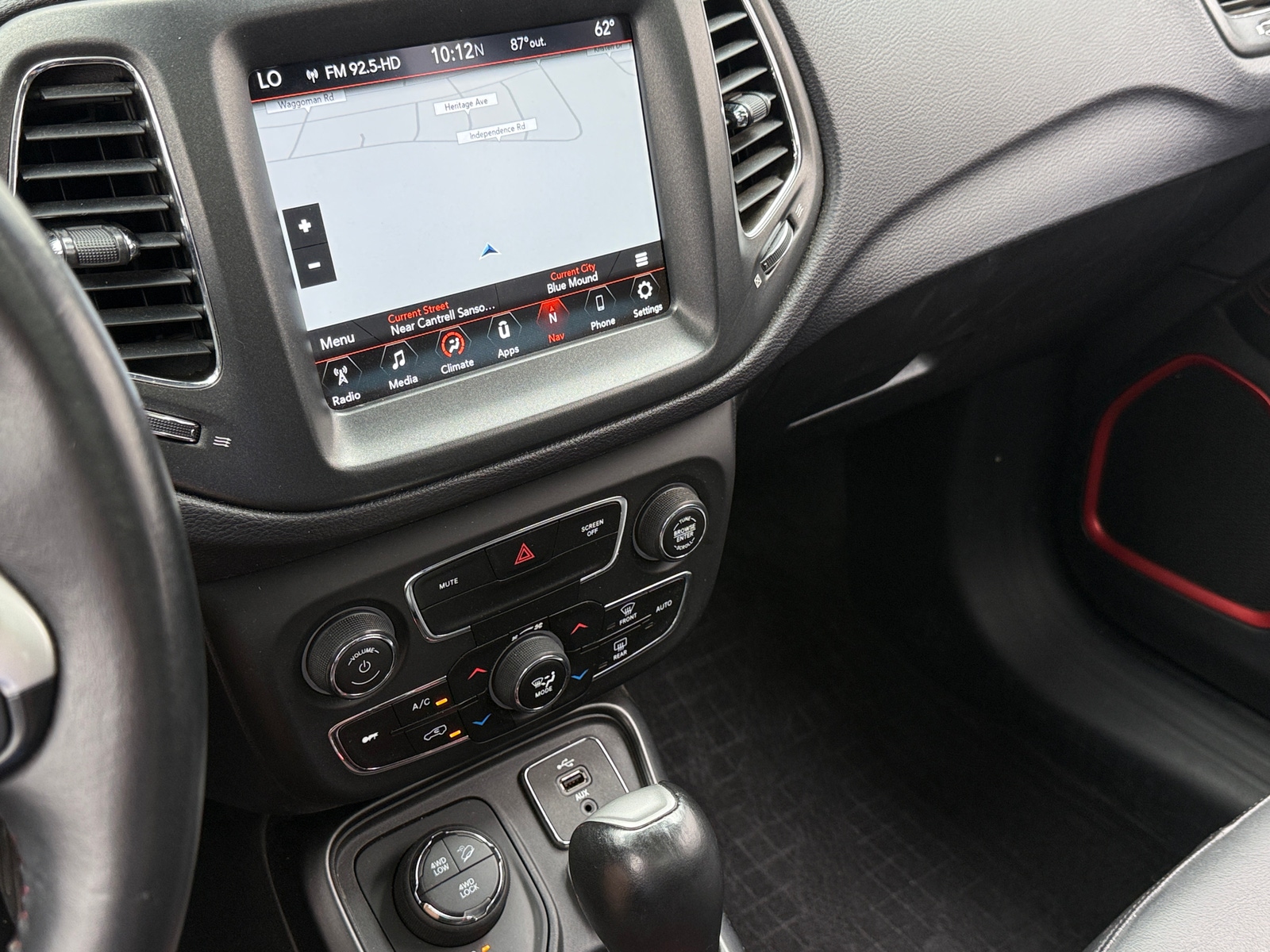 Thumbnail: 2017 Jeep Compass - 4