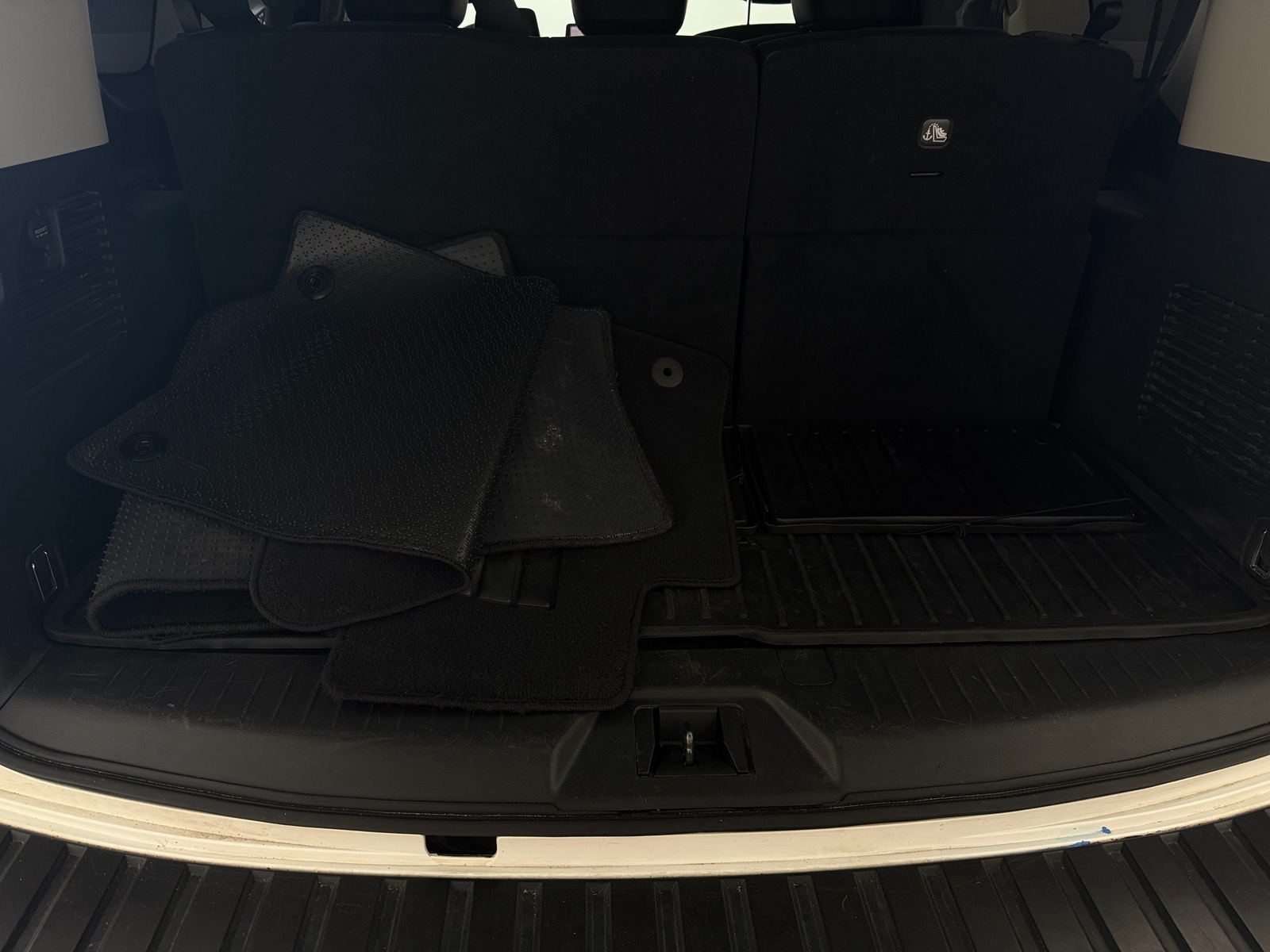 Thumbnail: 2023 Nissan Armada - 6