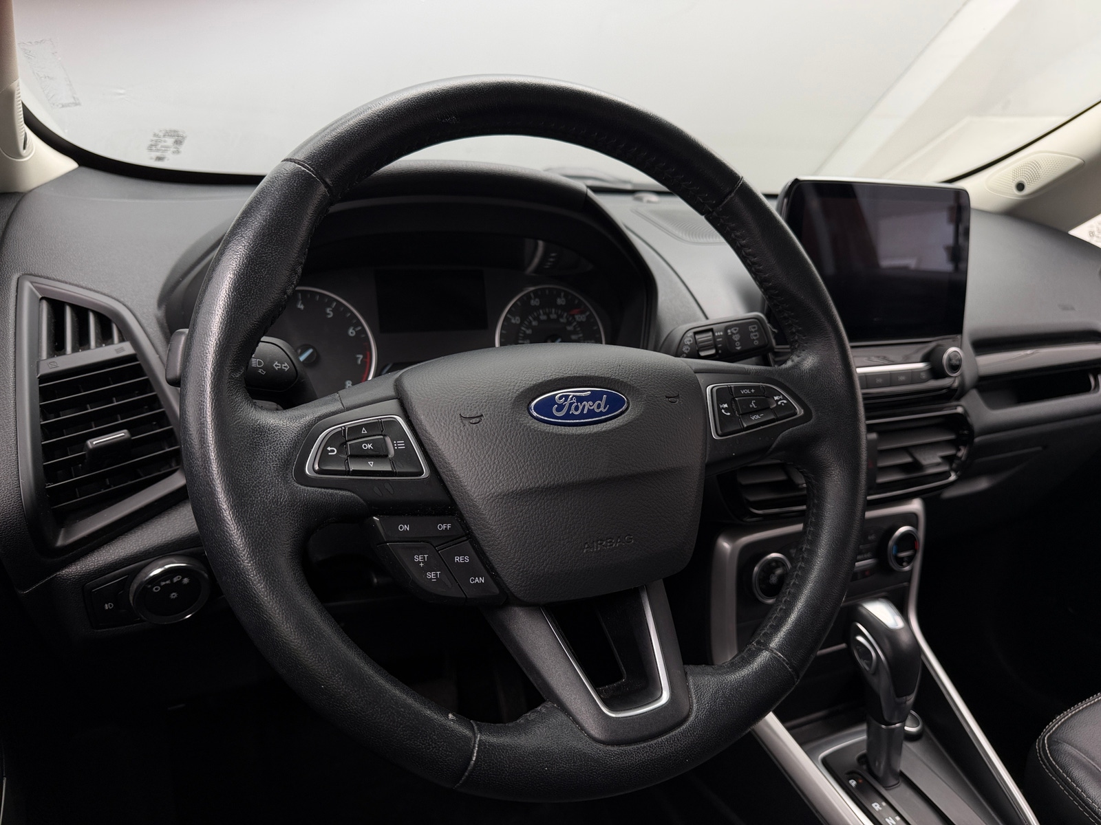 Thumbnail: 2022 Ford EcoSport - 4