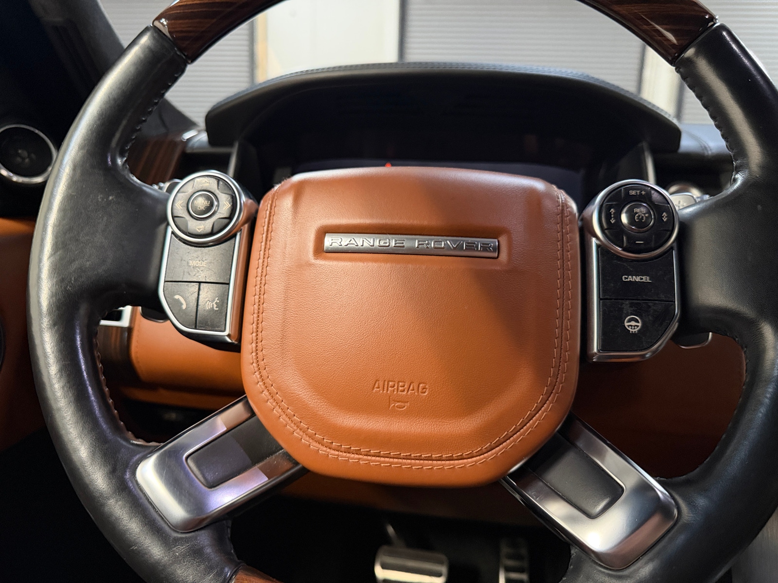 Thumbnail: 2014 Land Rover Range Rover - 5
