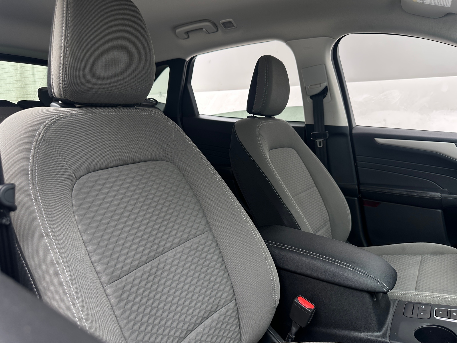 Thumbnail: 2021 Ford Escape - 2