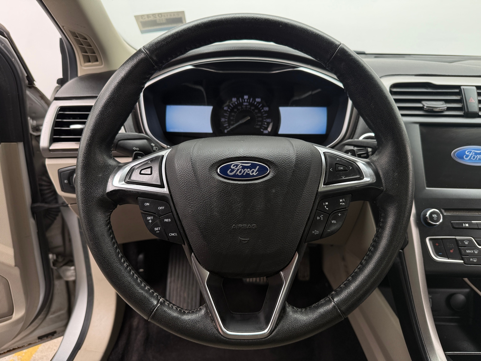 Thumbnail: 2017 Ford Fusion - 4