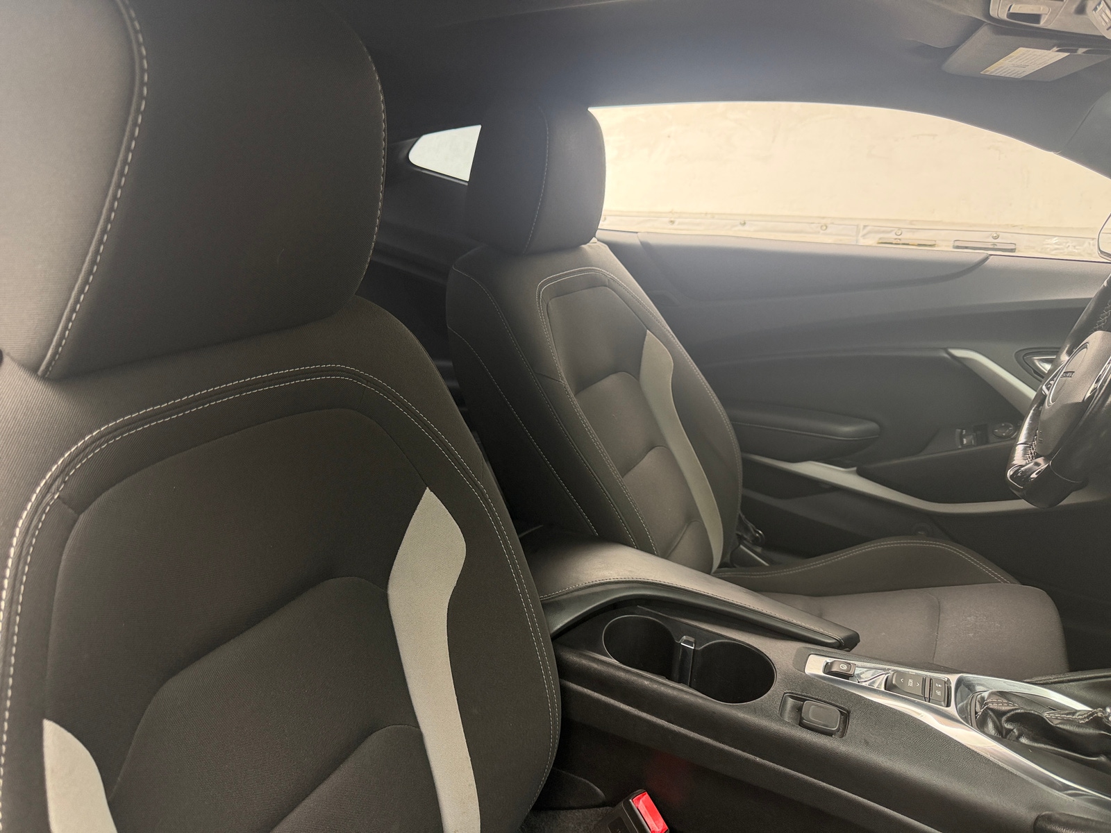 Thumbnail: 2019 Chevrolet Camaro - 2
