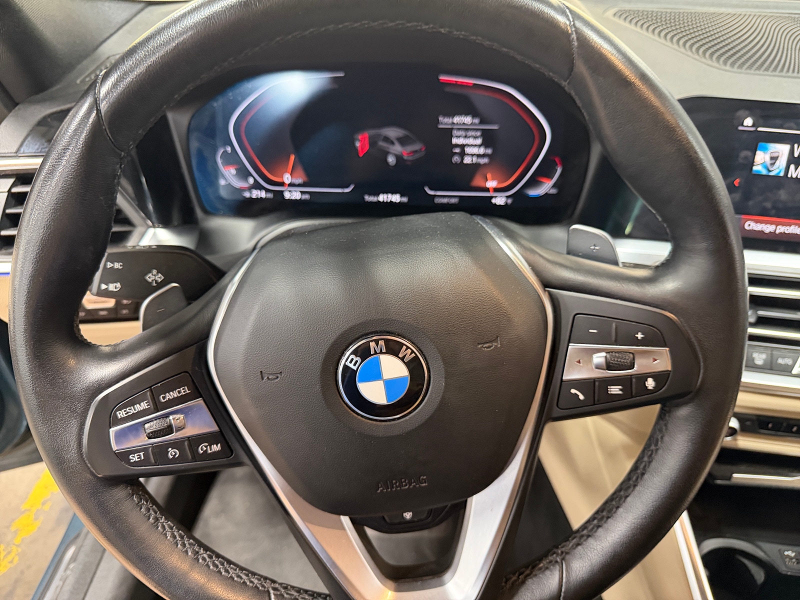 Thumbnail: 2021 BMW 3 Series - 4