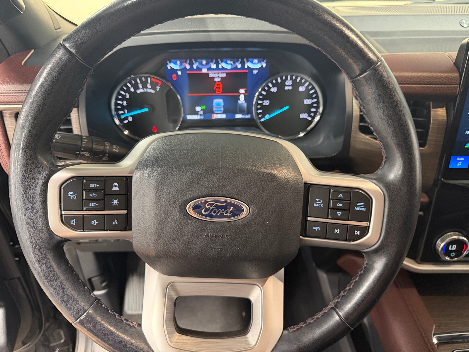 Thumbnail: 2024 Ford Expedition - 4