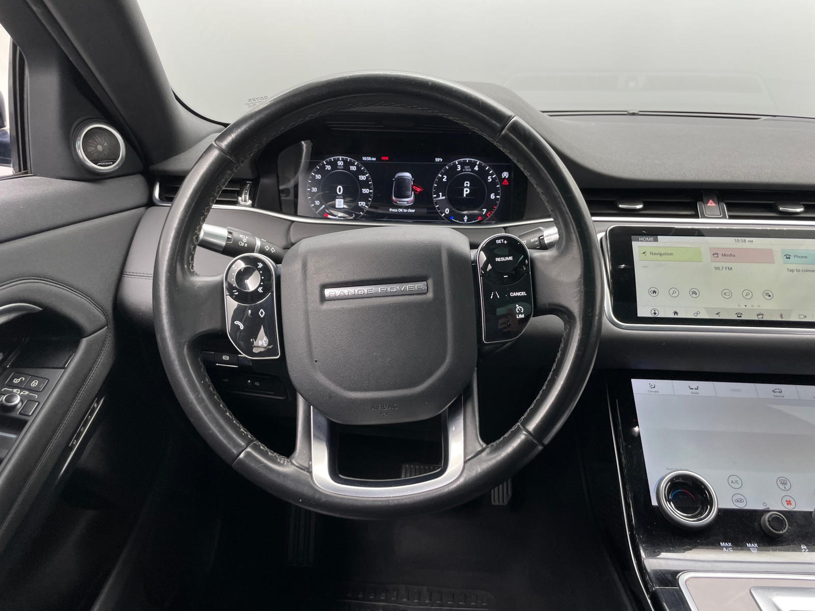 Thumbnail: 2020 Land Rover Range Rover Evoque - 4
