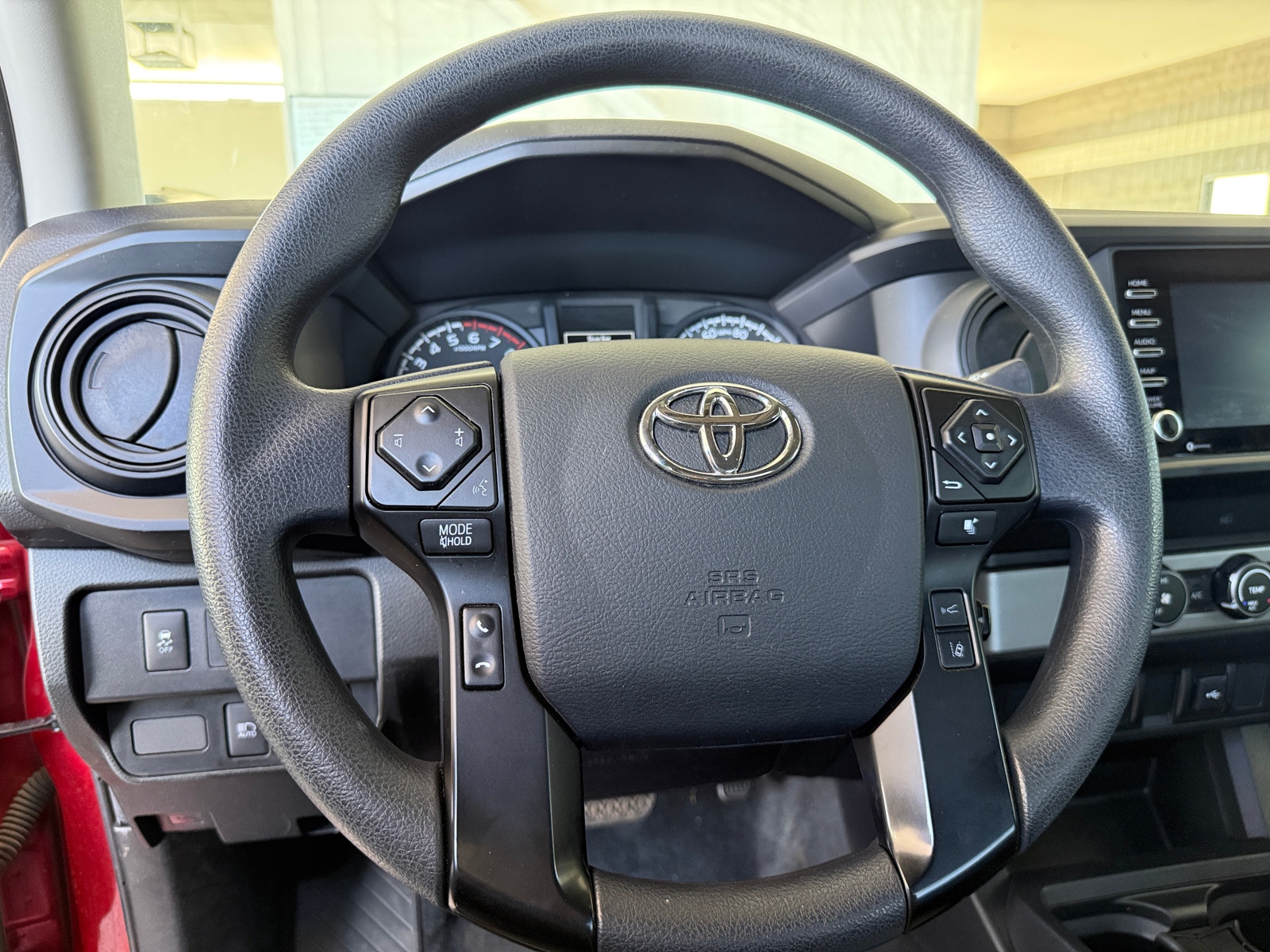 Thumbnail: 2022 Toyota Tacoma - 5