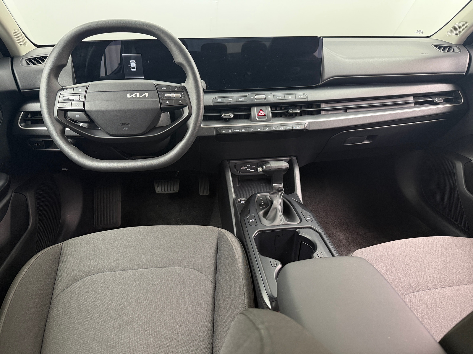 Thumbnail: 2026 Kia K4 - 3