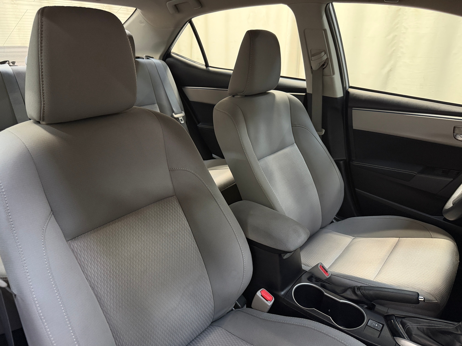 Thumbnail: 2014 Toyota Corolla - 2