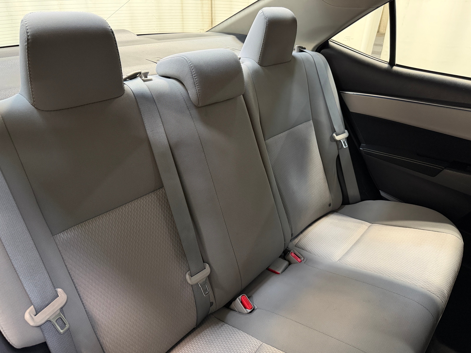 Thumbnail: 2014 Toyota Corolla - 6