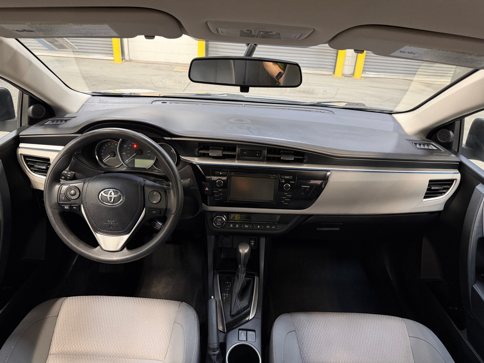 Thumbnail: 2014 Toyota Corolla - 3