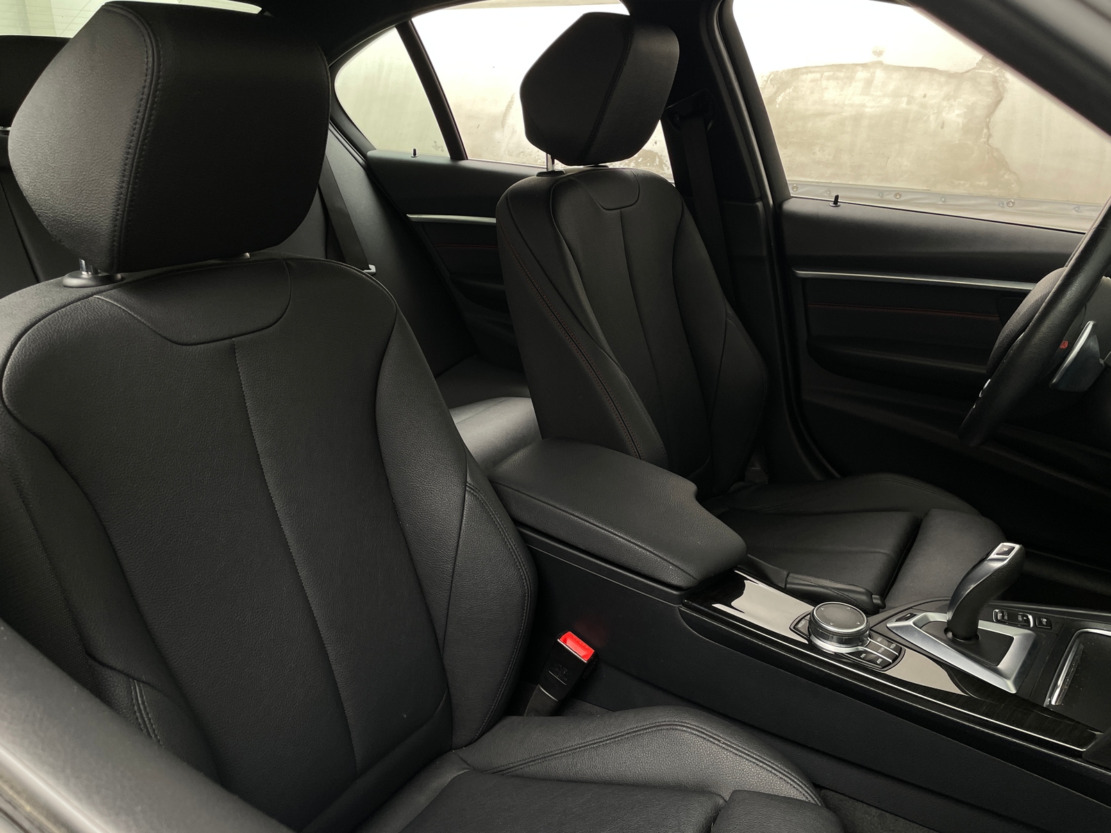 Thumbnail: 2018 BMW 3 Series - 2