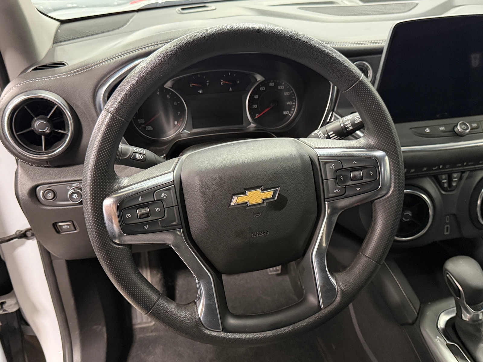 Thumbnail: 2025 Chevrolet Blazer - 5