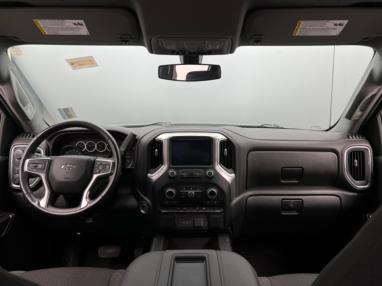 Thumbnail: 2022 Chevrolet Silverado 1500 - 3