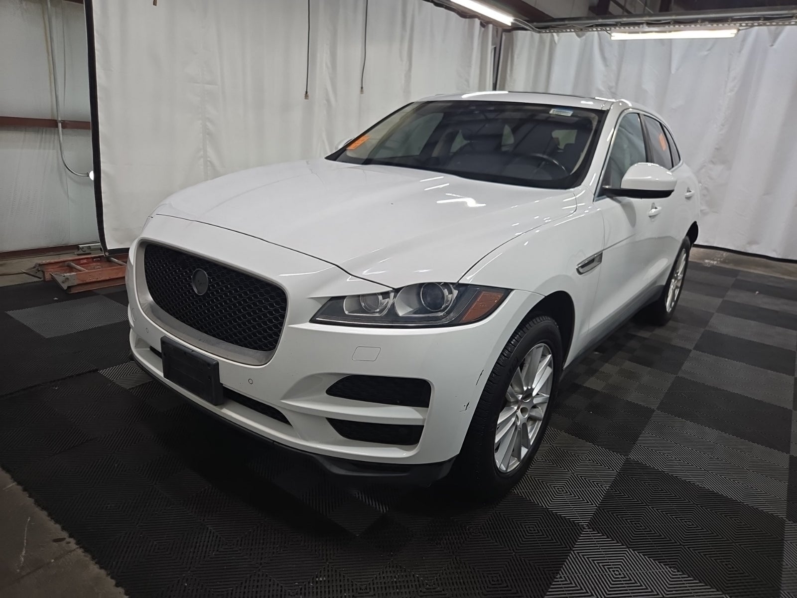 2020 Jaguar F-Pace 30t Prestige
