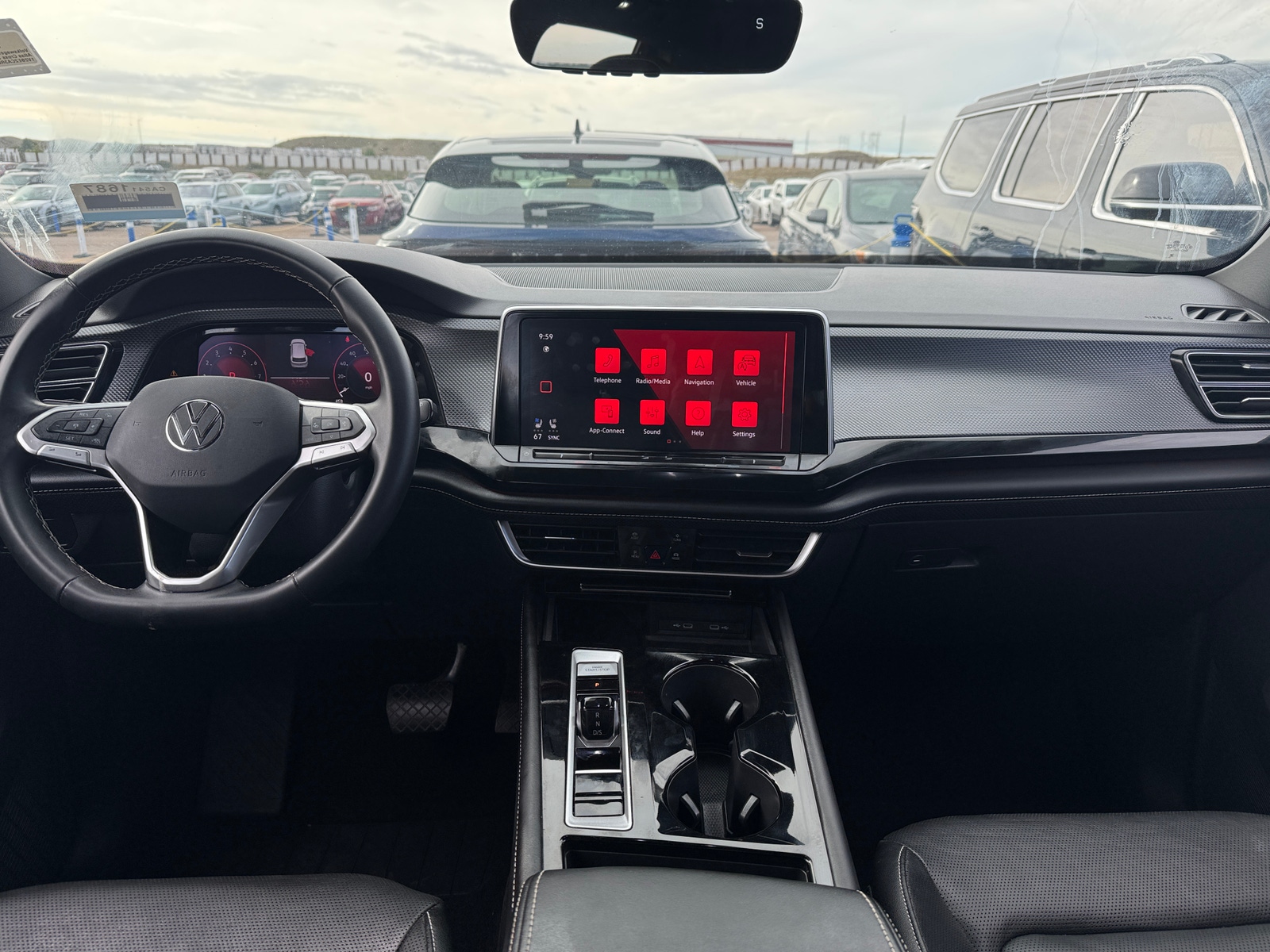 Thumbnail: 2024 Volkswagen Atlas - 3