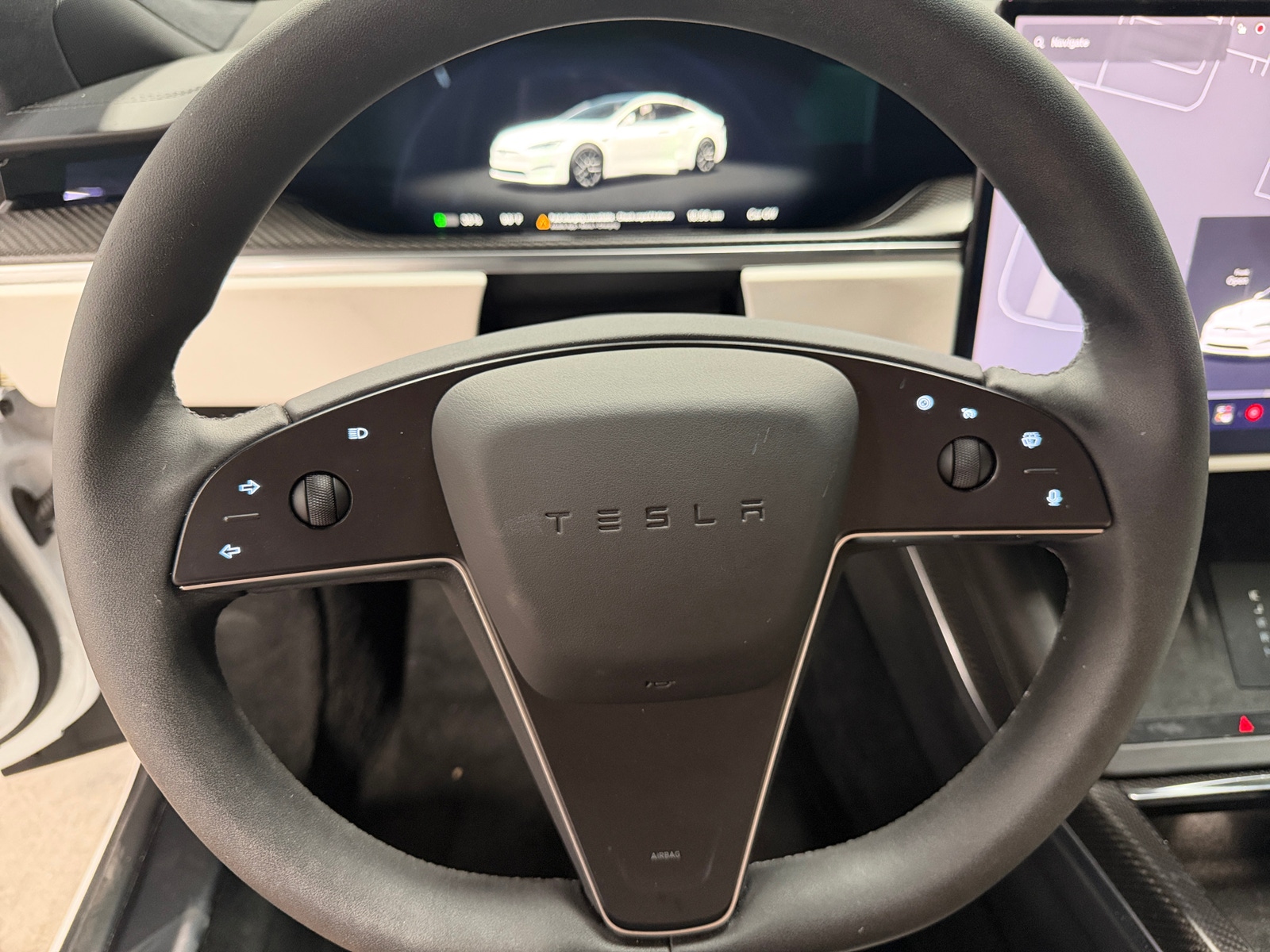 Thumbnail: 2022 Tesla Model S - 4