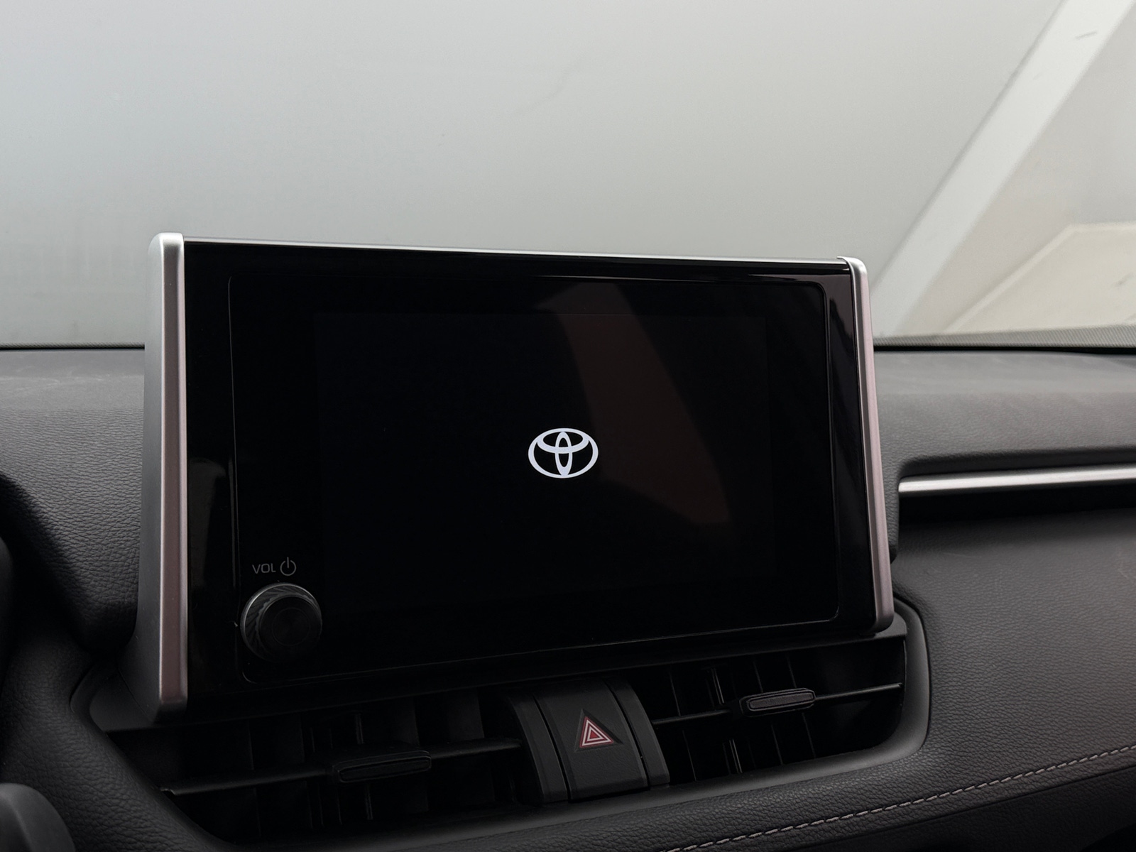 Thumbnail: 2024 Toyota RAV4 - 4