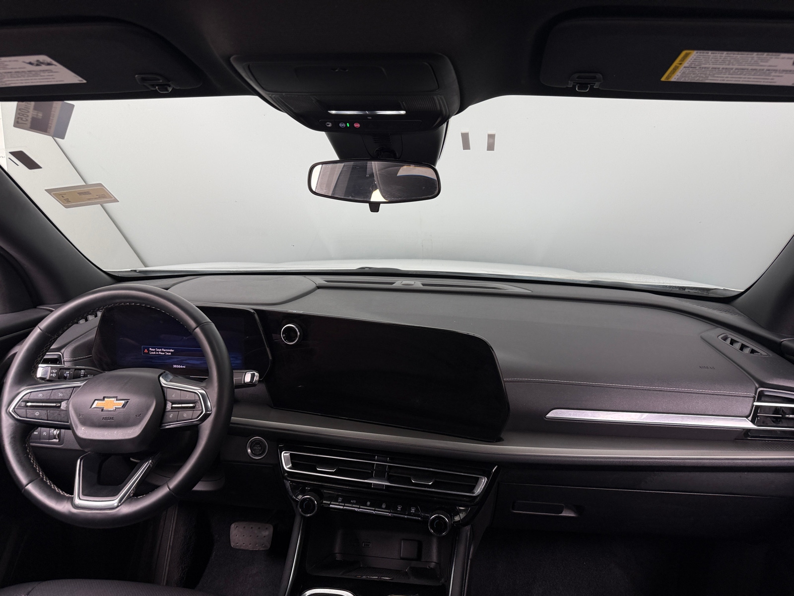 Thumbnail: 2025 Chevrolet Traverse - 2