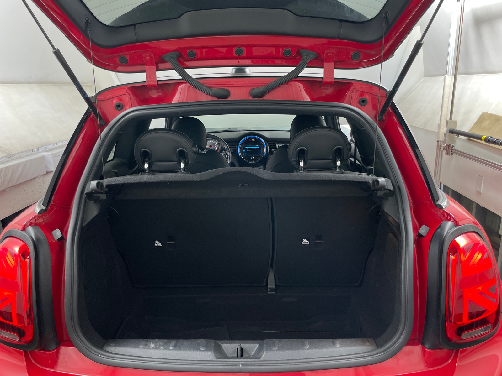 Thumbnail: 2020 MINI Cooper Hardtop - 5