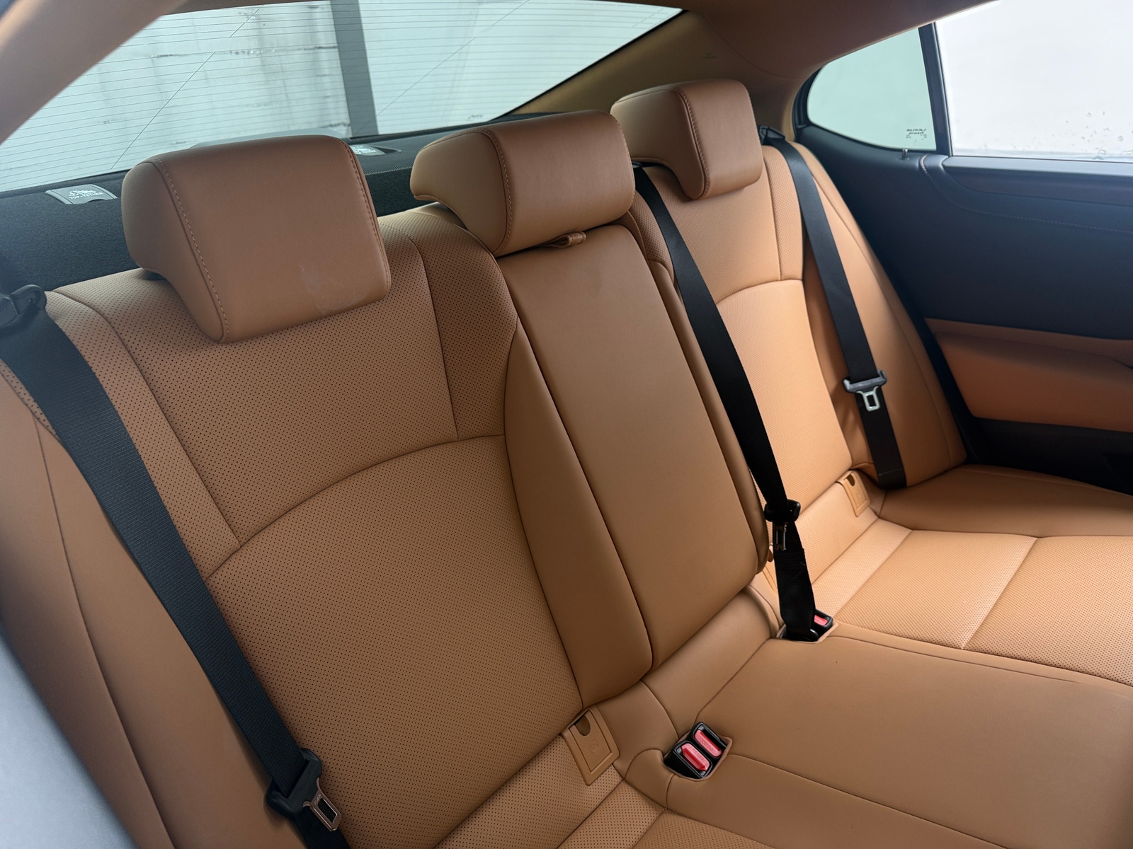 Thumbnail: 2025 Lexus ES - 6