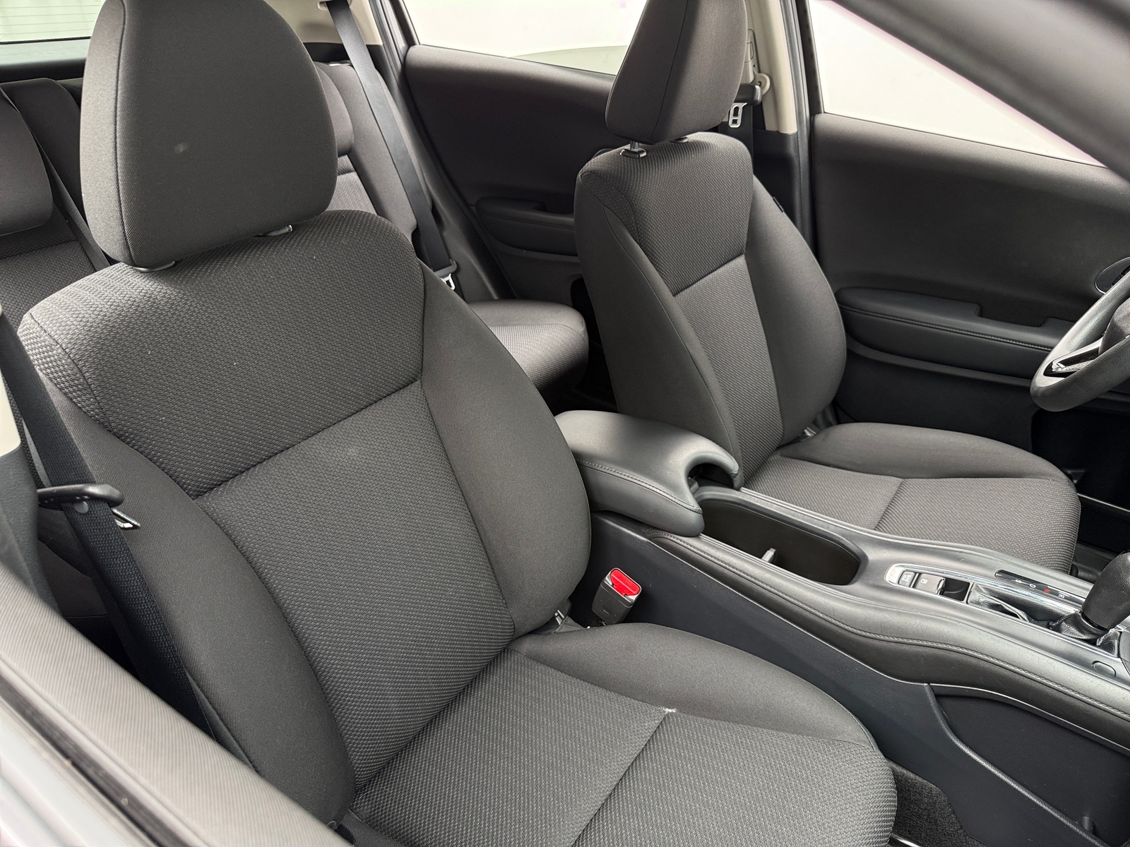 Thumbnail: 2018 Honda HR-V - 2
