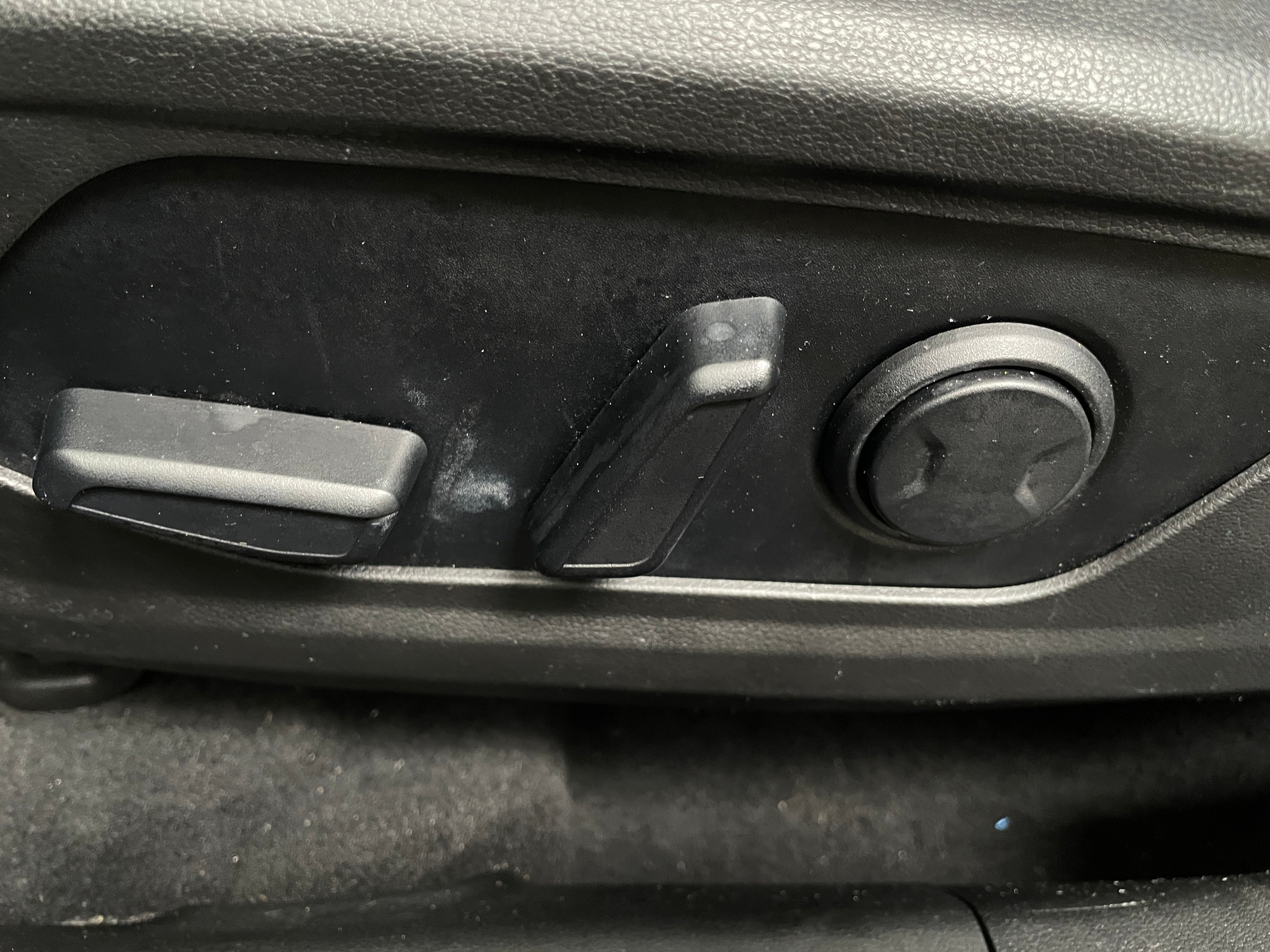 2024 Hyundai Santa Cruz SEL - Photo 2