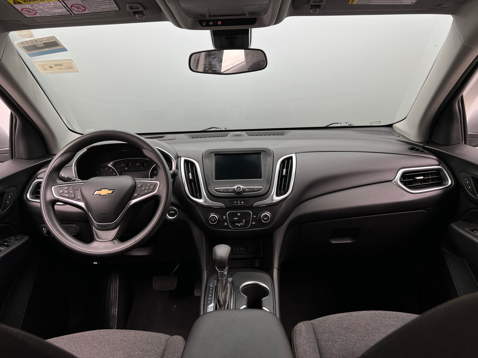 Thumbnail: 2022 Chevrolet Equinox - 3