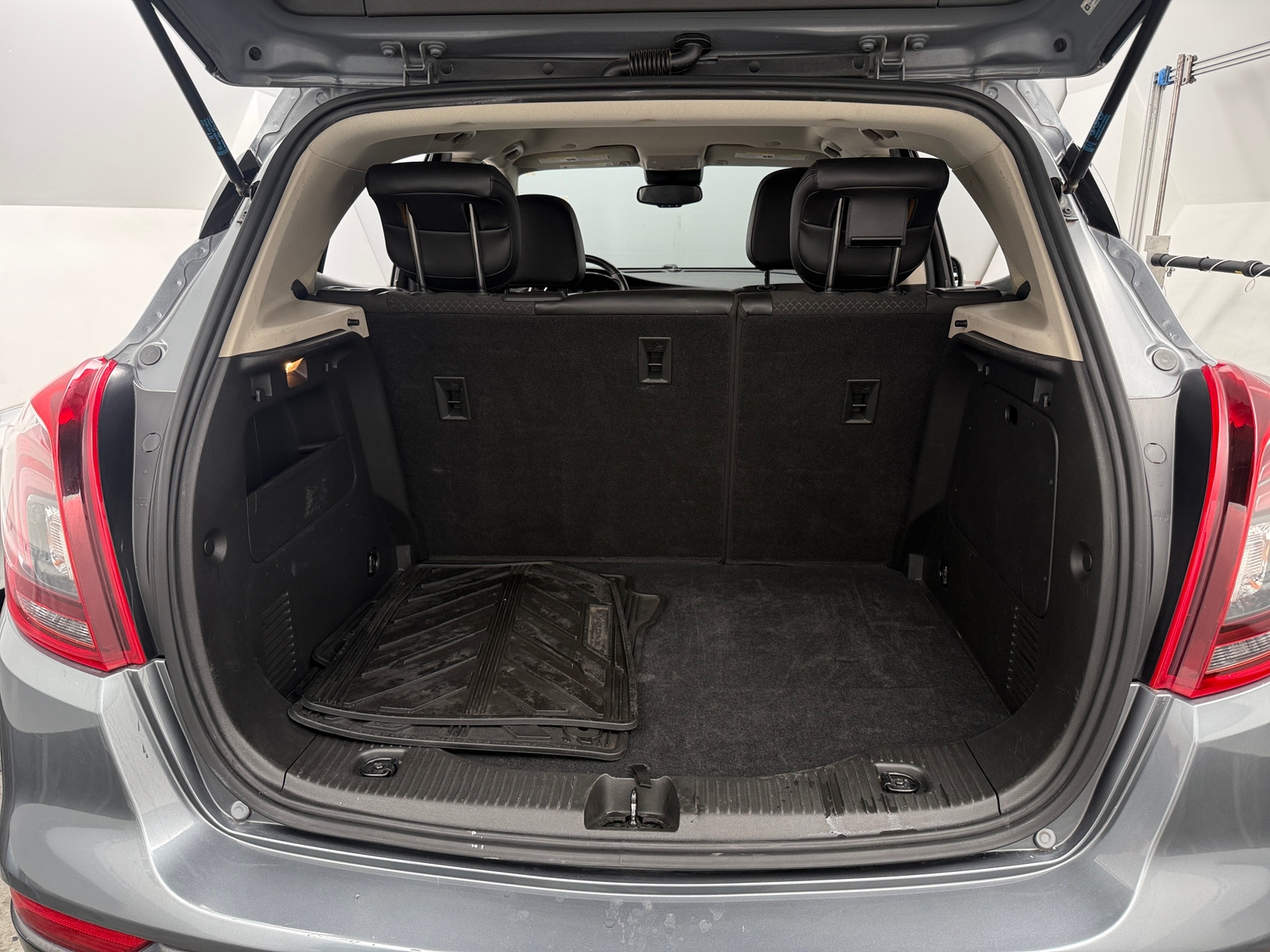 Thumbnail: 2019 Buick Encore - 6