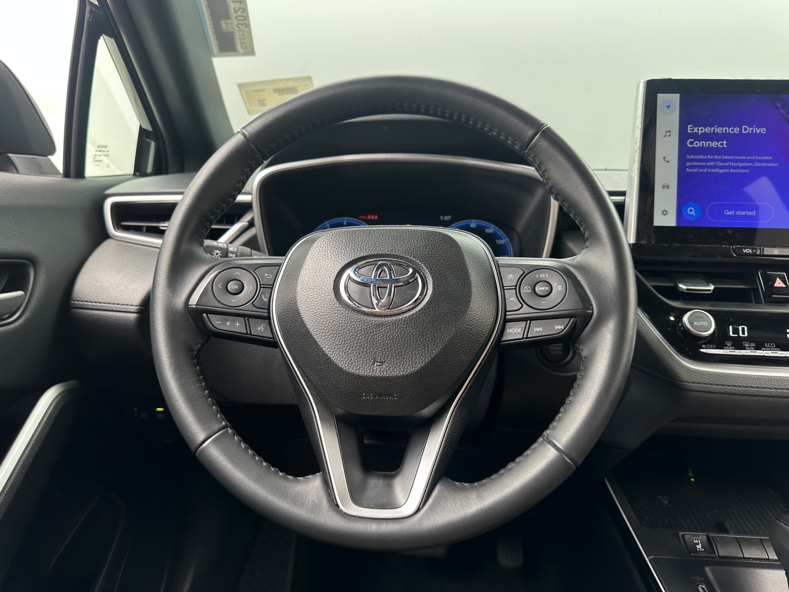 Thumbnail: 2026 Toyota Corolla Cross - 4