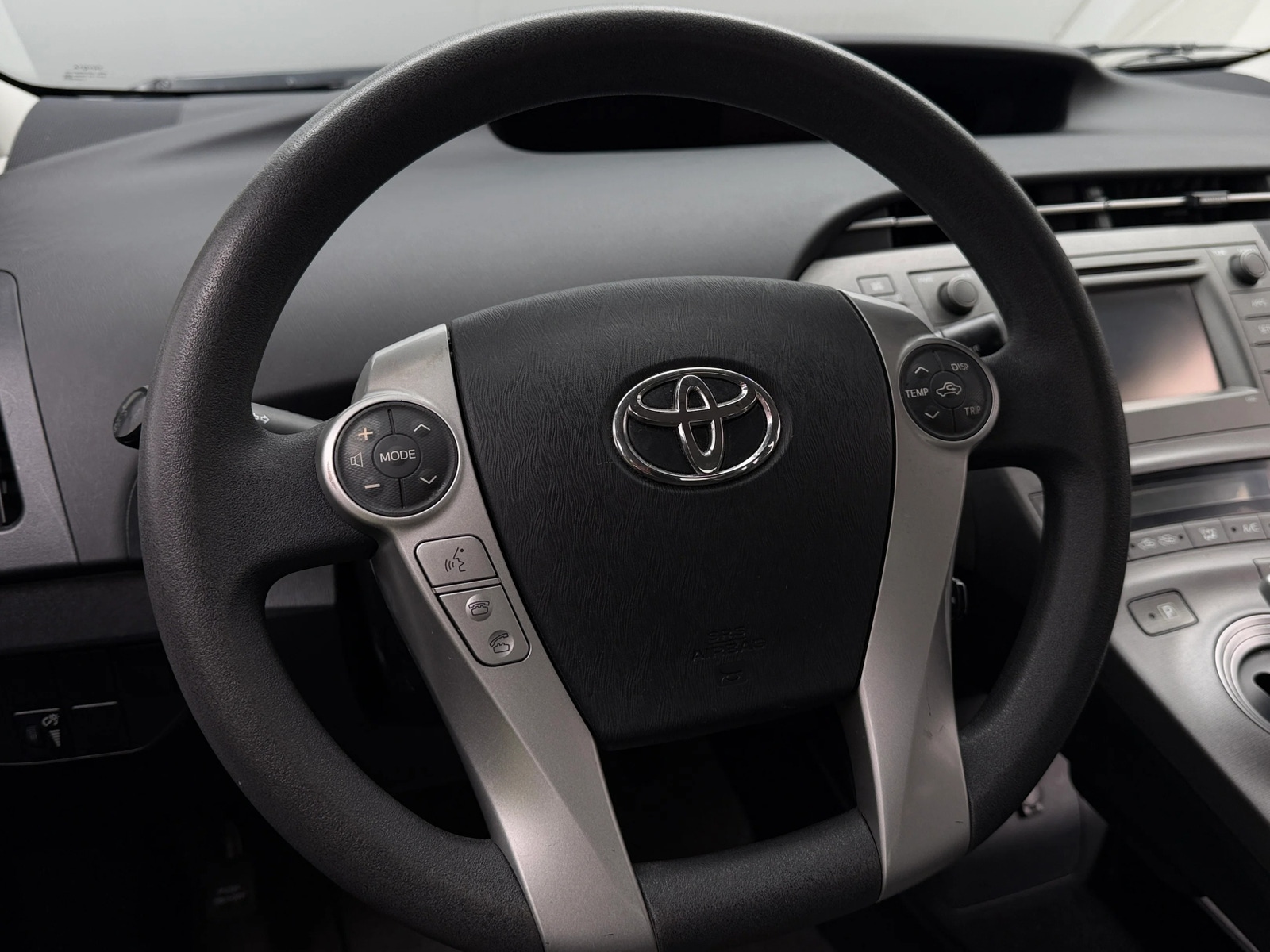 Thumbnail: 2014 Toyota Prius - 5