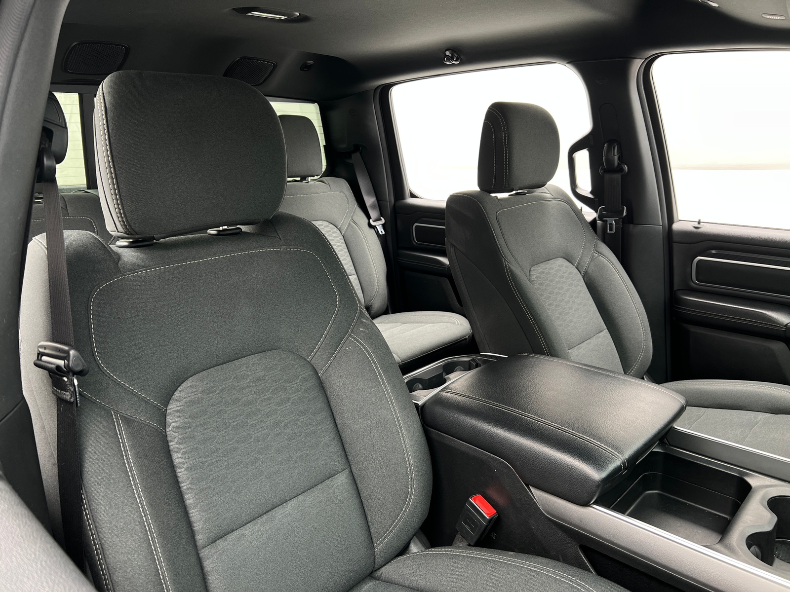 Thumbnail: 2025 RAM 1500 - 2