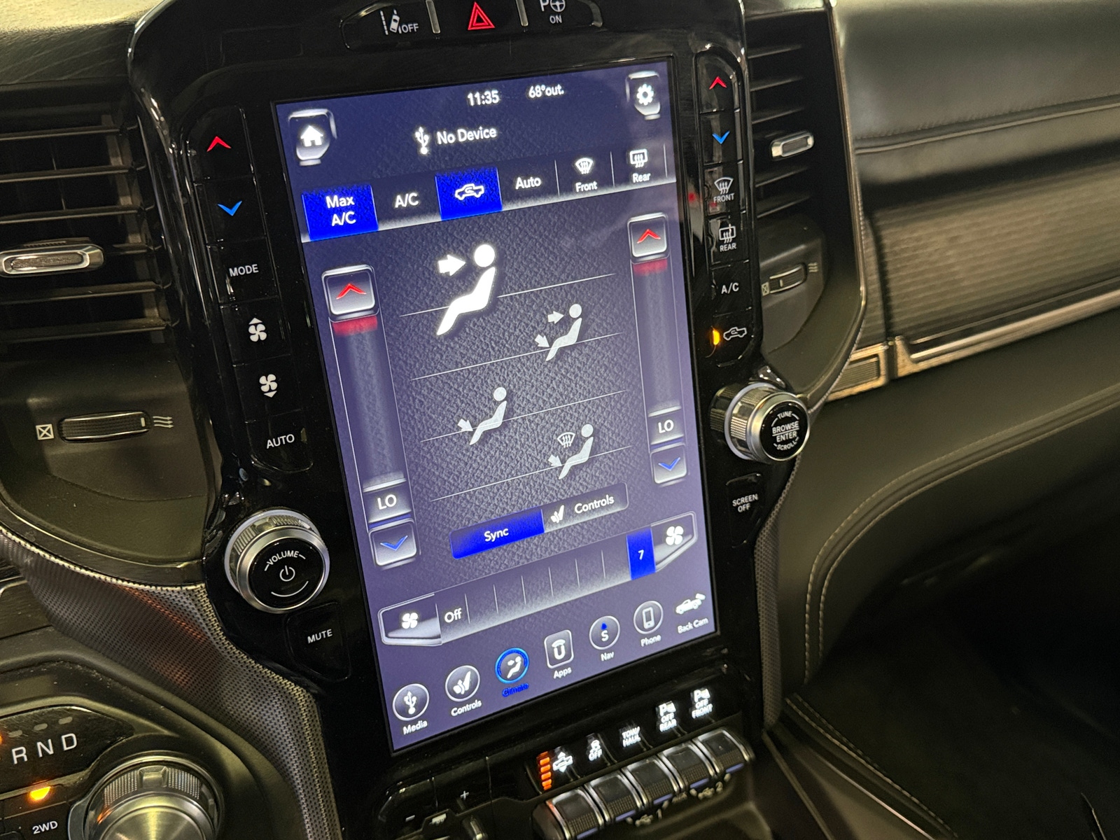 Thumbnail: 2019 RAM 1500 - 3