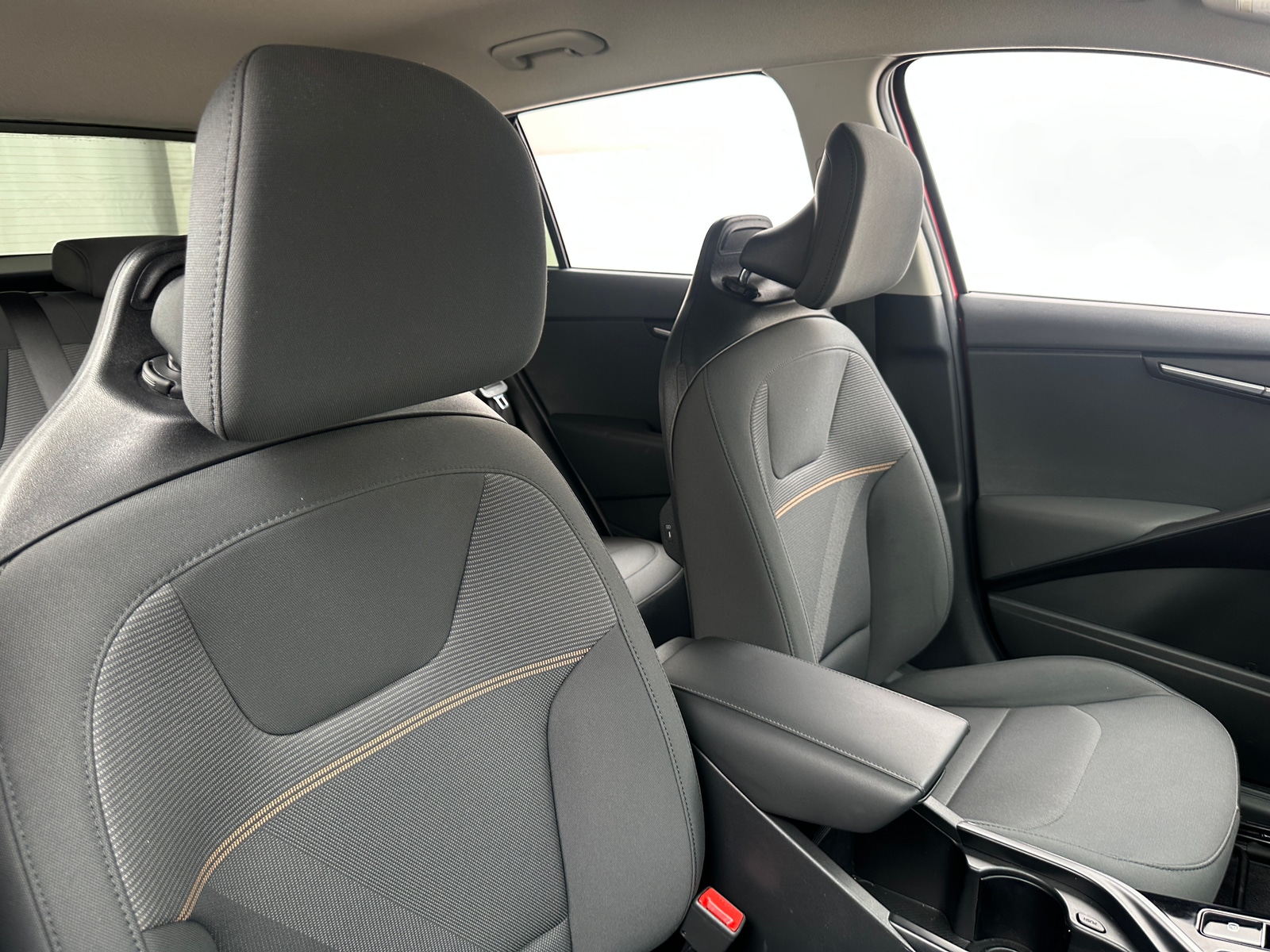Thumbnail: 2025 Kia Niro - 2