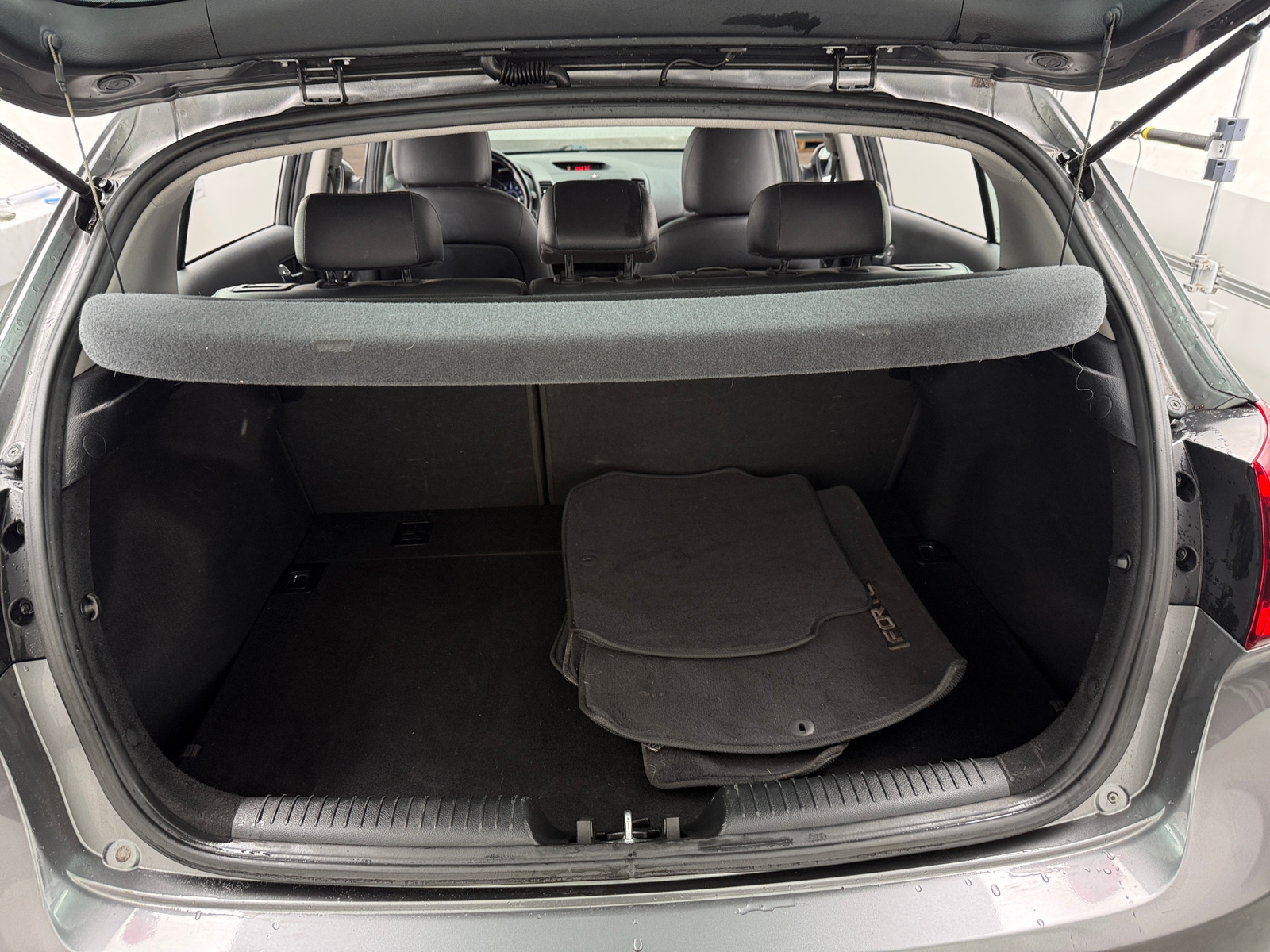 Thumbnail: 2016 Kia Forte - 6