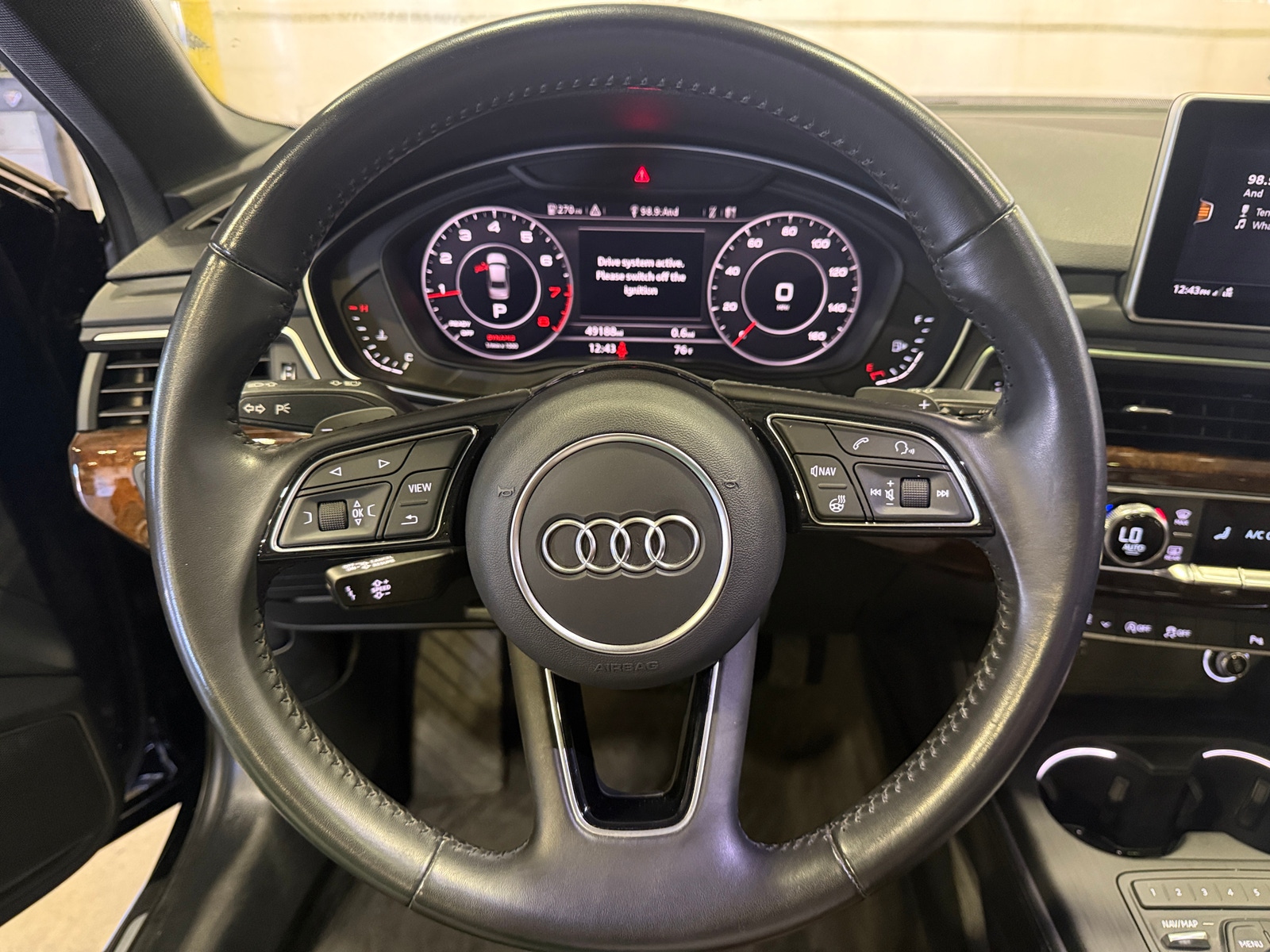 Thumbnail: 2019 Audi A4 - 4