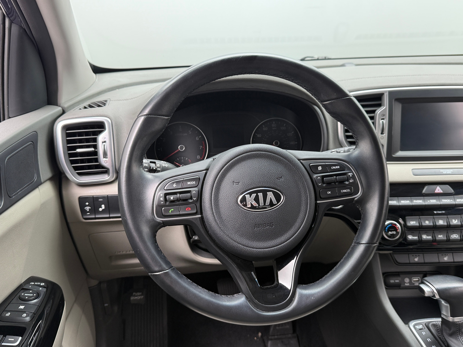 Thumbnail: 2019 Kia Sportage - 4