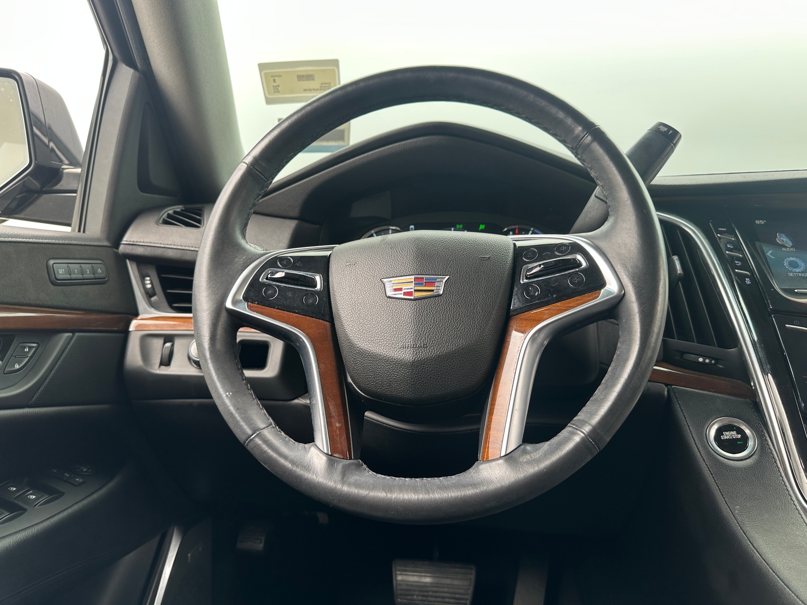 Thumbnail: 2018 Cadillac Escalade - 4