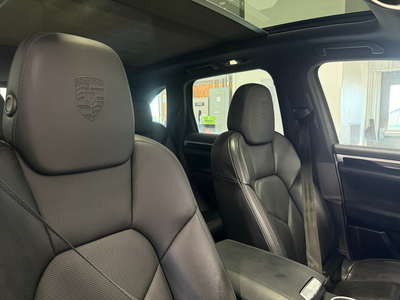 Thumbnail: 2017 Porsche Cayenne - 2