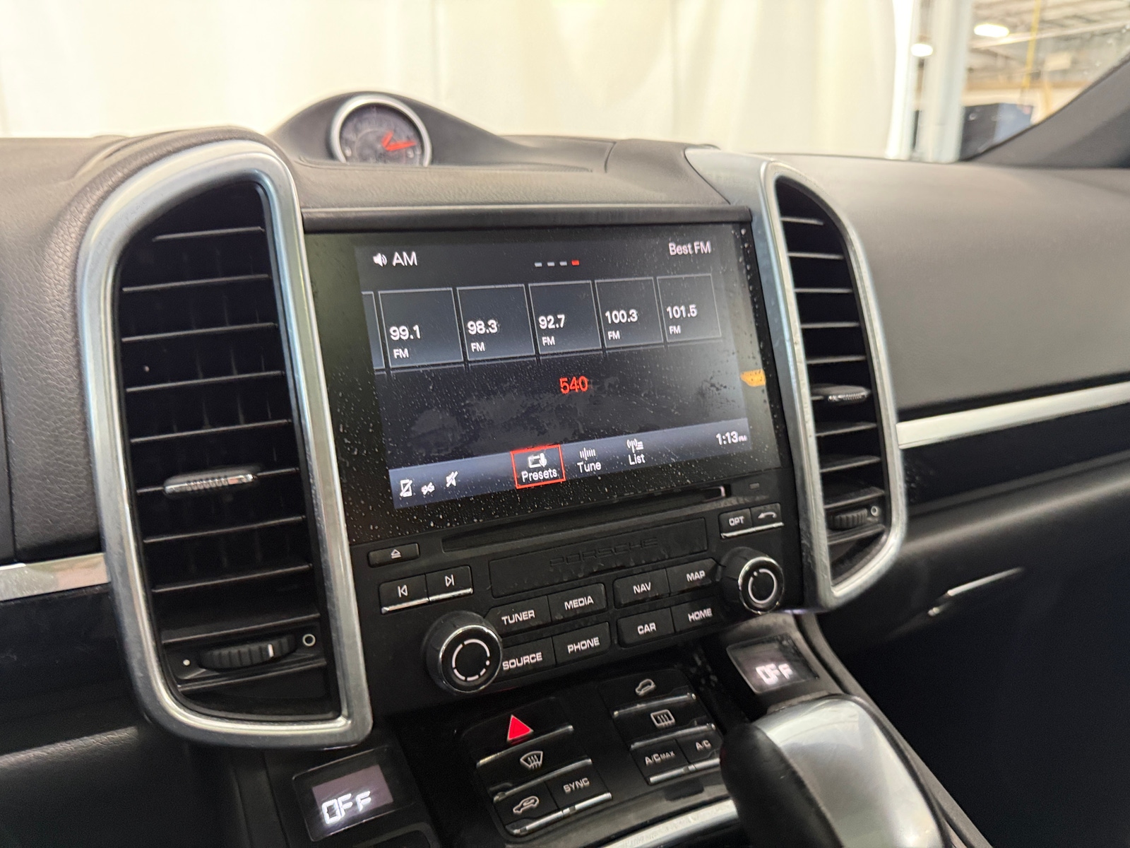 Thumbnail: 2017 Porsche Cayenne - 4