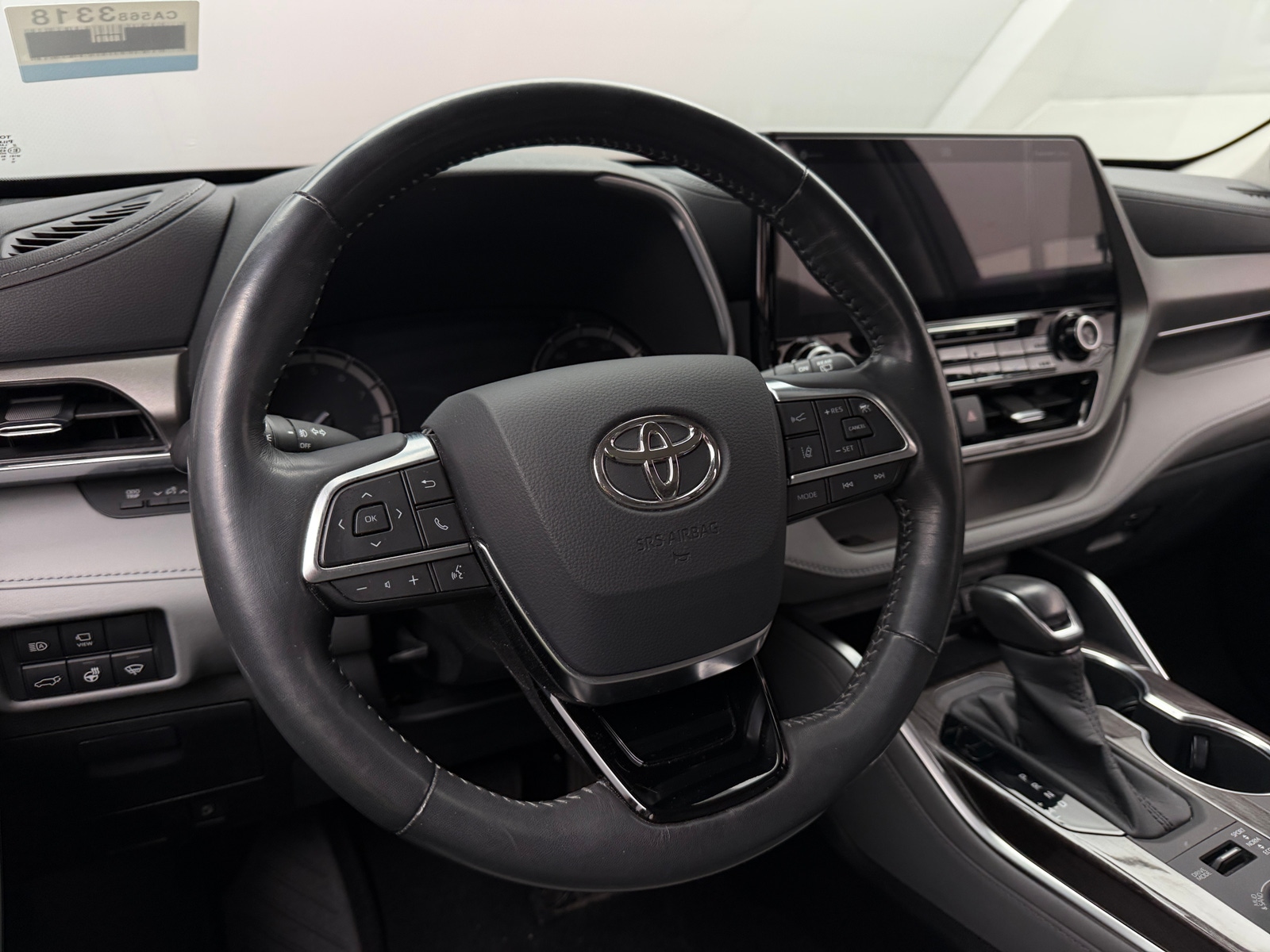 Thumbnail: 2020 Toyota Highlander - 4