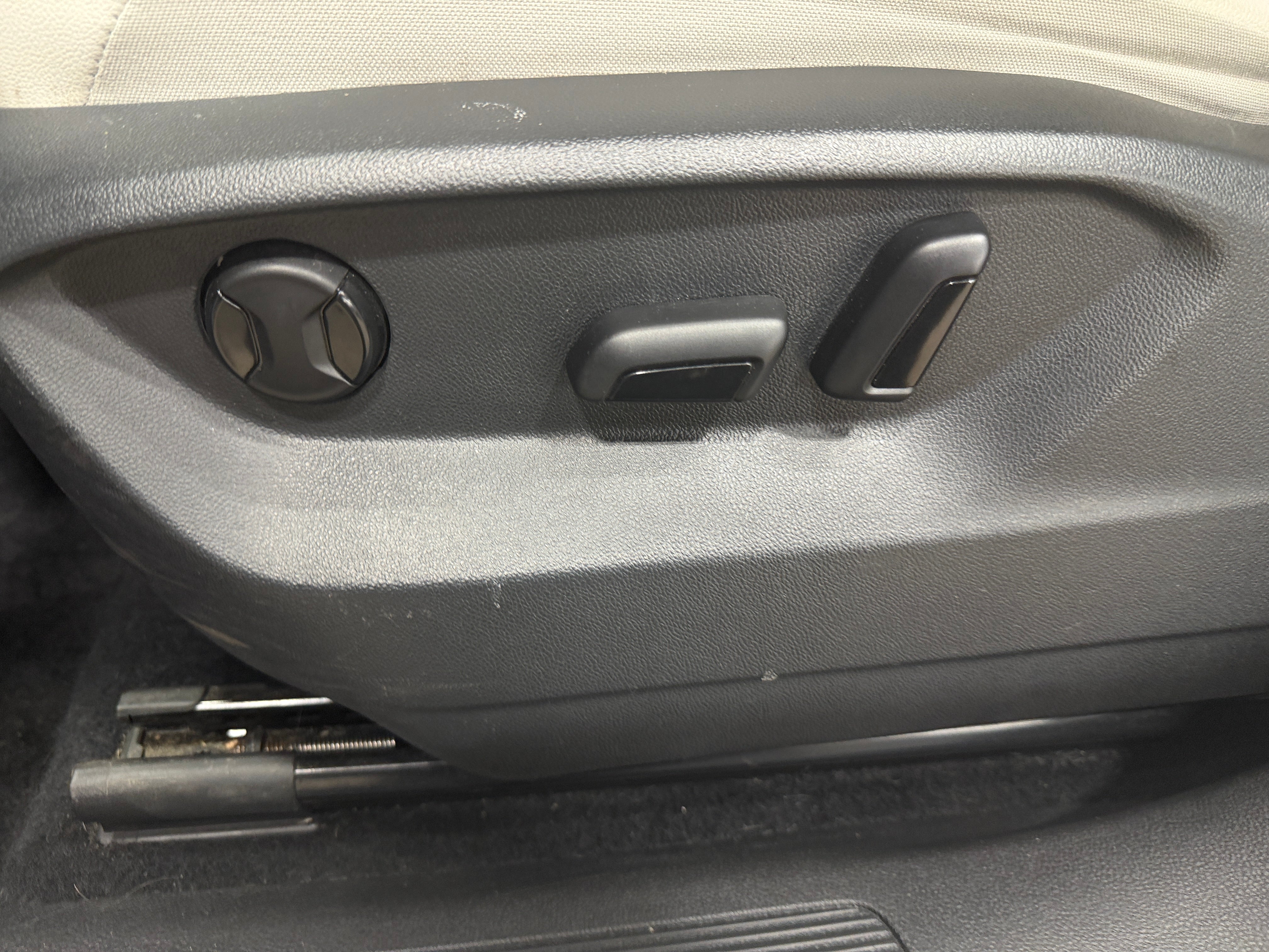 3VV3B7AX6MM057657