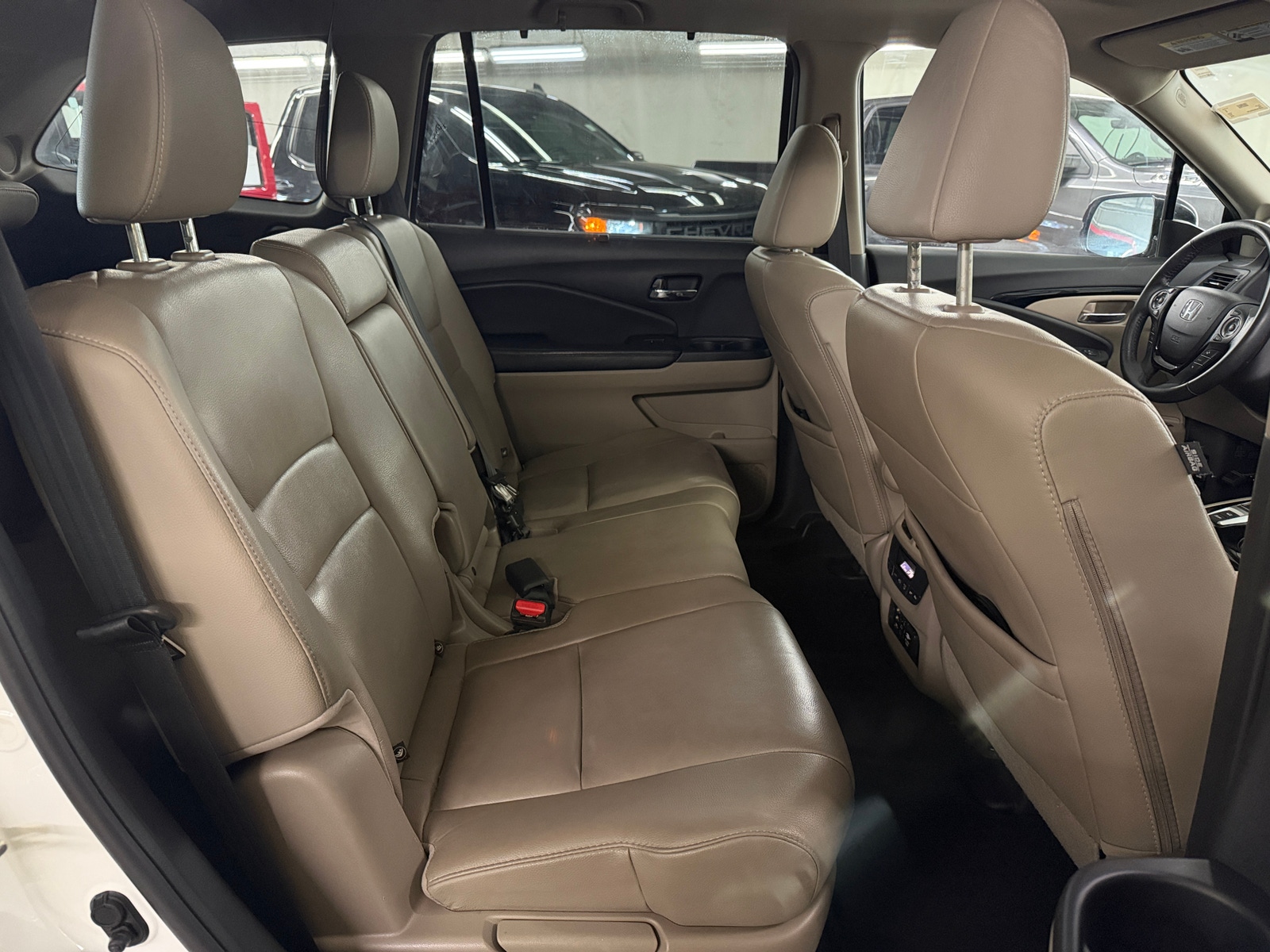 Thumbnail: 2016 Honda Pilot - 5