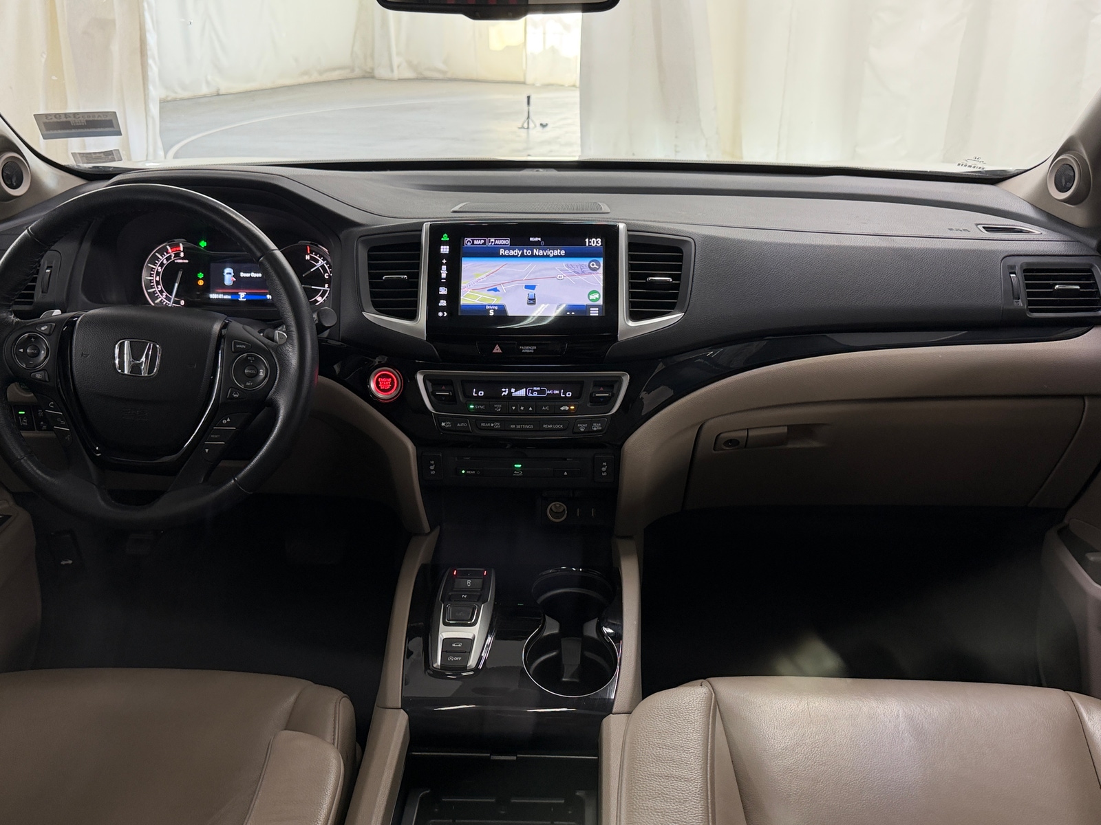 Thumbnail: 2016 Honda Pilot - 2