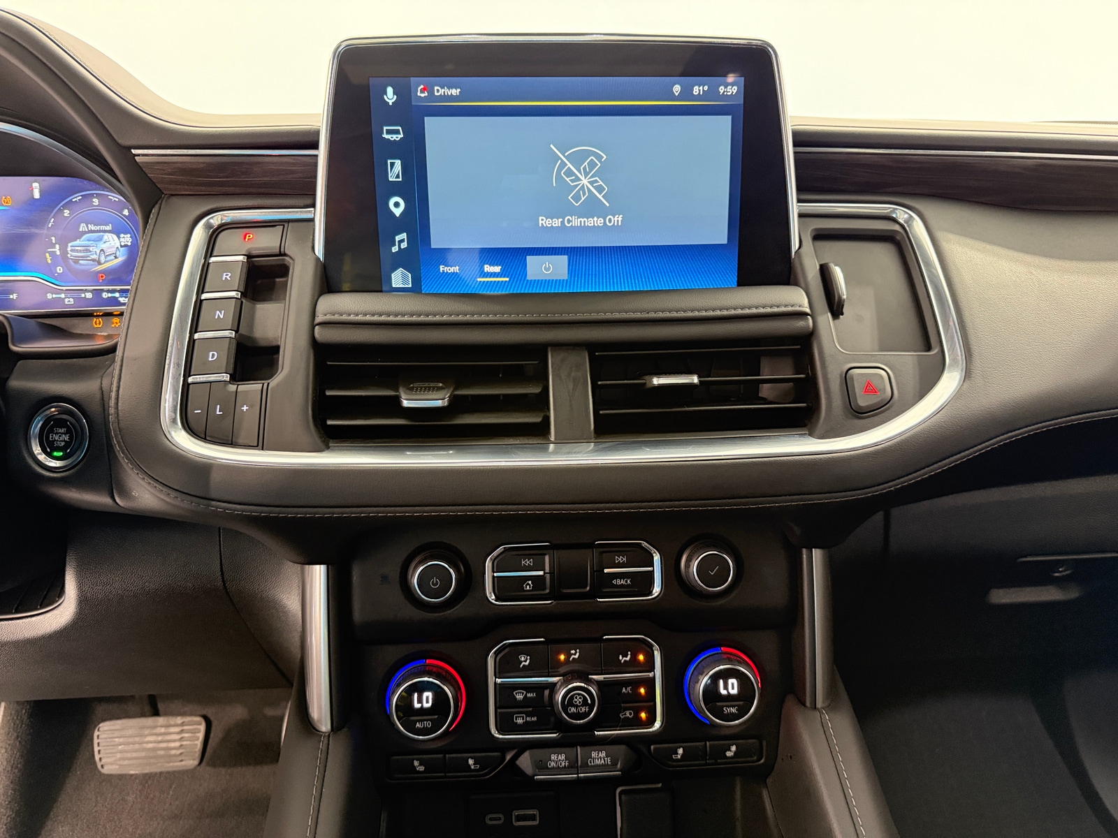 Thumbnail: 2023 Chevrolet Tahoe - 3