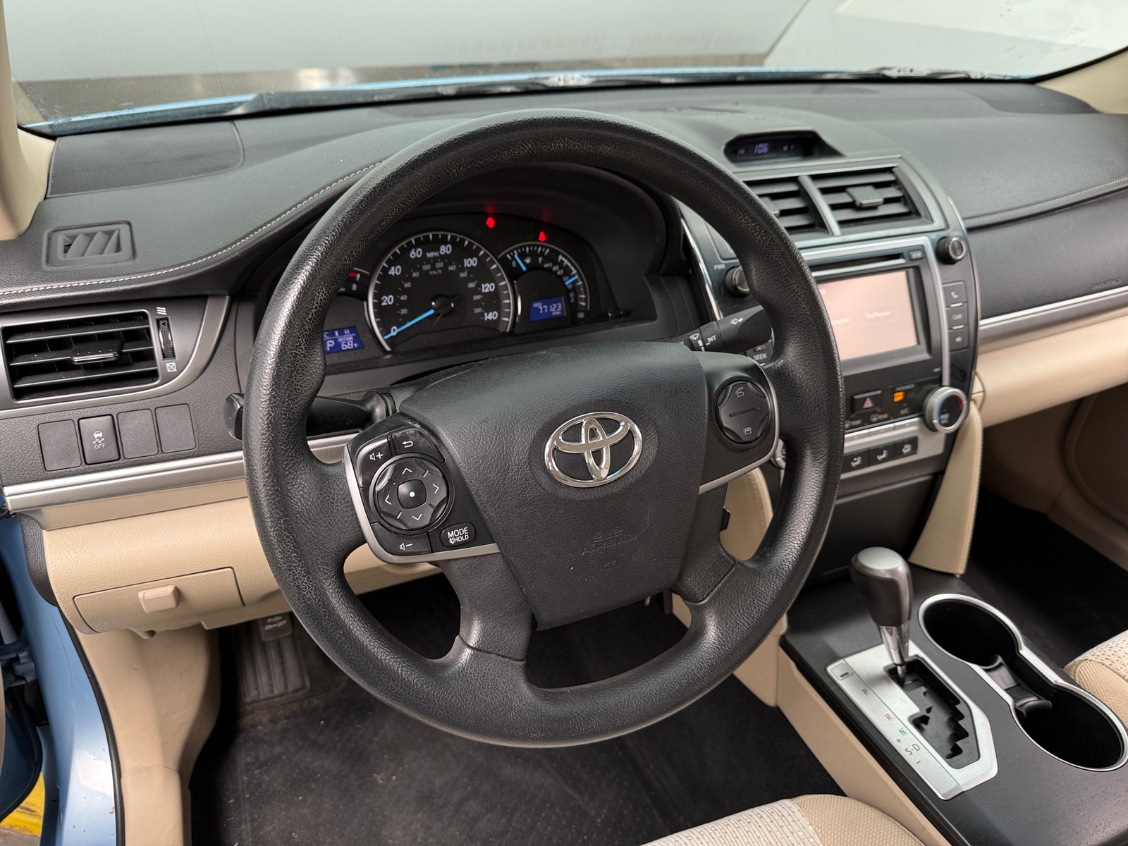 Thumbnail: 2012 Toyota Camry - 5