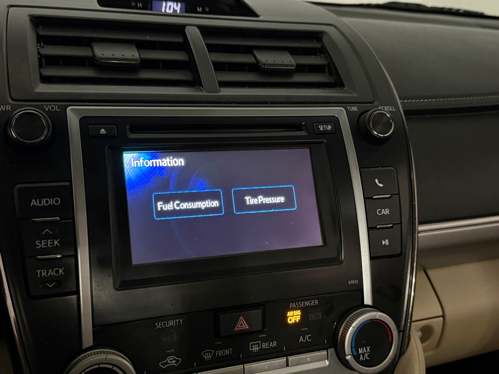 Thumbnail: 2012 Toyota Camry - 4